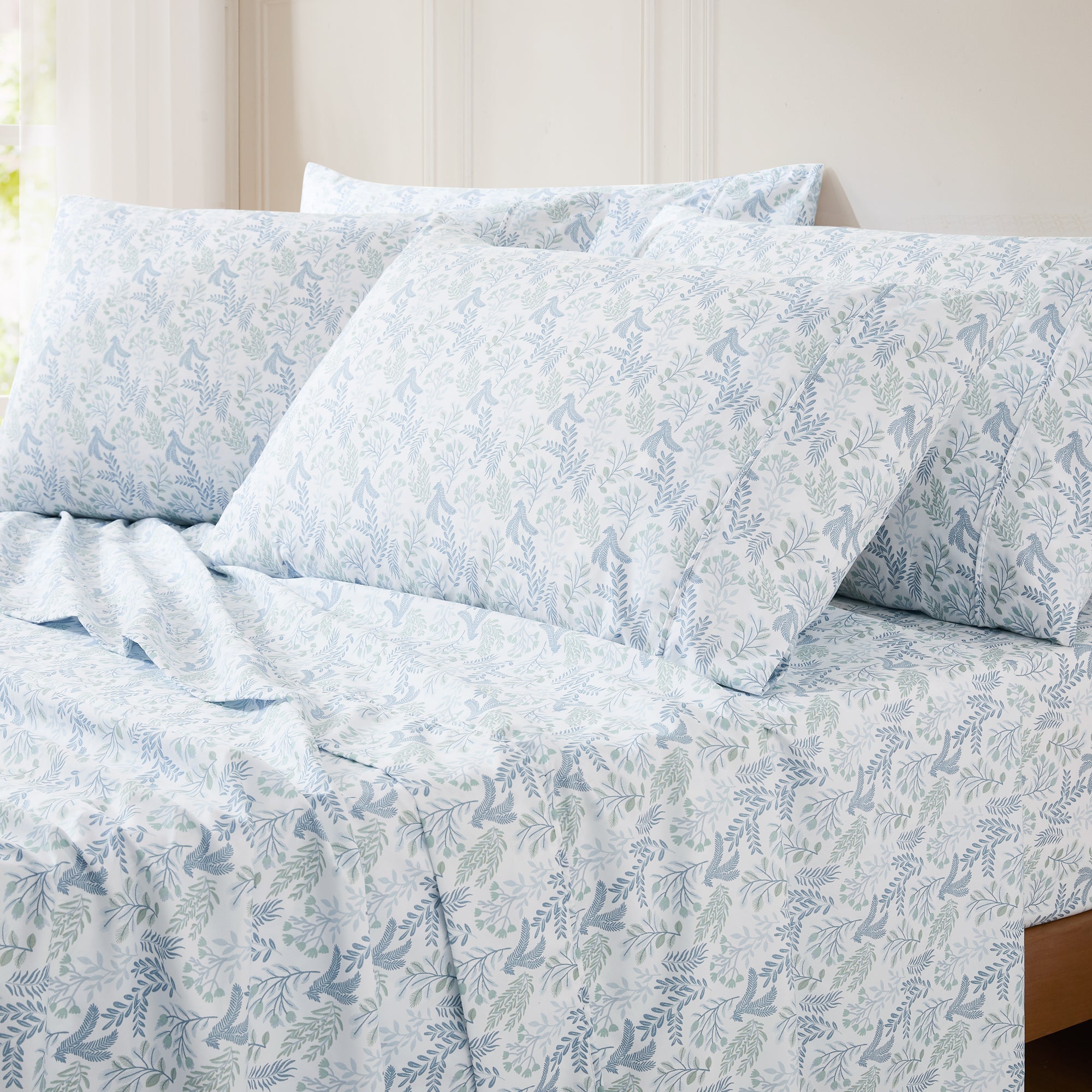 Botanical Leaf and Floral Printed Cotton Sheet Set - Queen Size Bedding with Soft Breathable Fabric for Home Decor and Comfortable Sleep