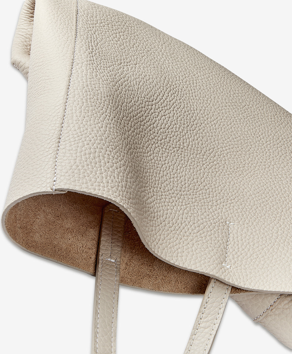 Hunter Tote Bag - Premium Pebble Grain Leather in Beechwood Brown - Stylish Women's Handbag for Work, Travel & Everyday Use