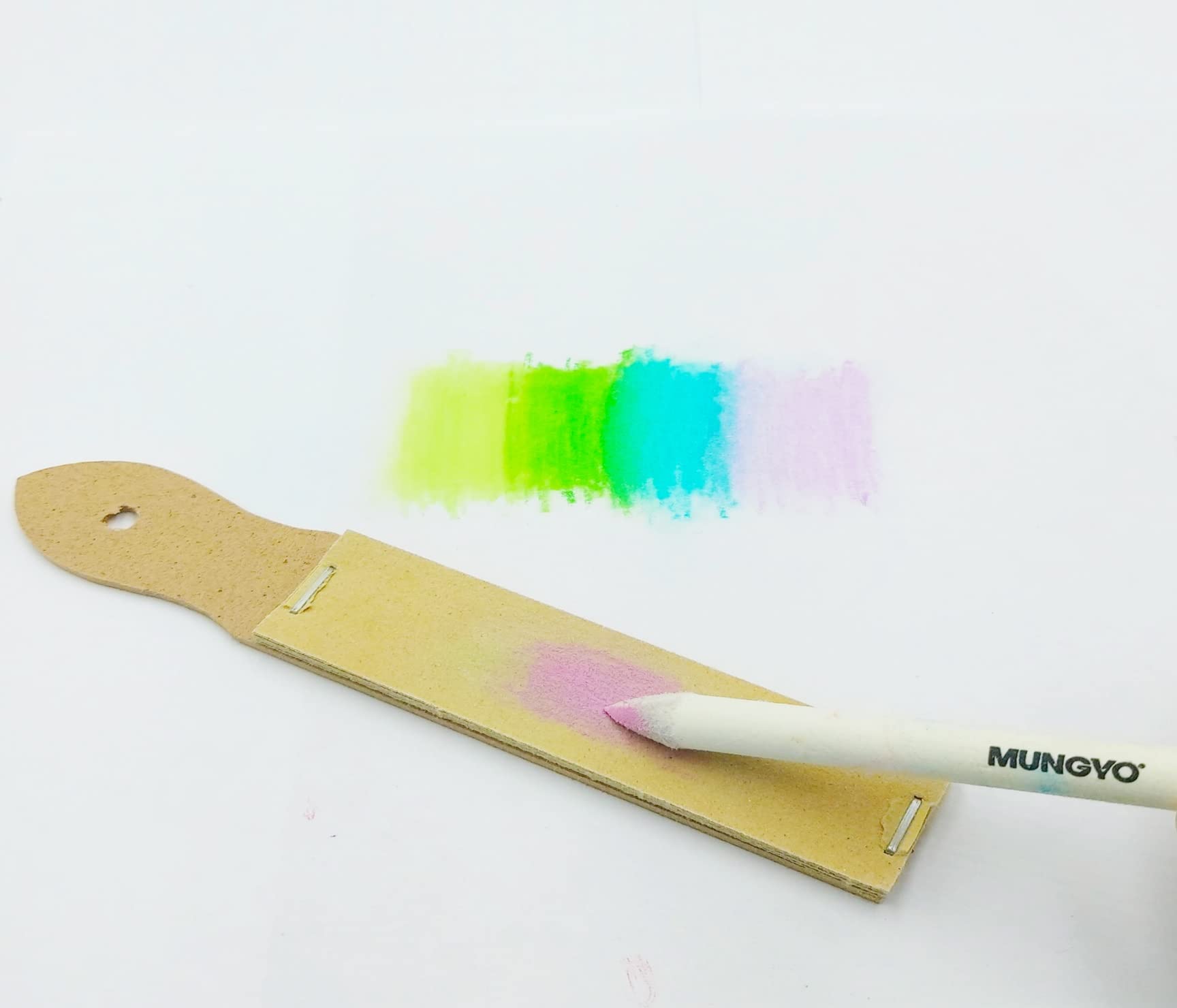 Mungyo Gallery Artists' Soft Oil Pastels Set - 72 Vibrant Colors (MOPV-72W) with Blending Tortillon, Sandpaper & Eraser - Perfect for Professional Drawing, Sketching & Blending Techniques