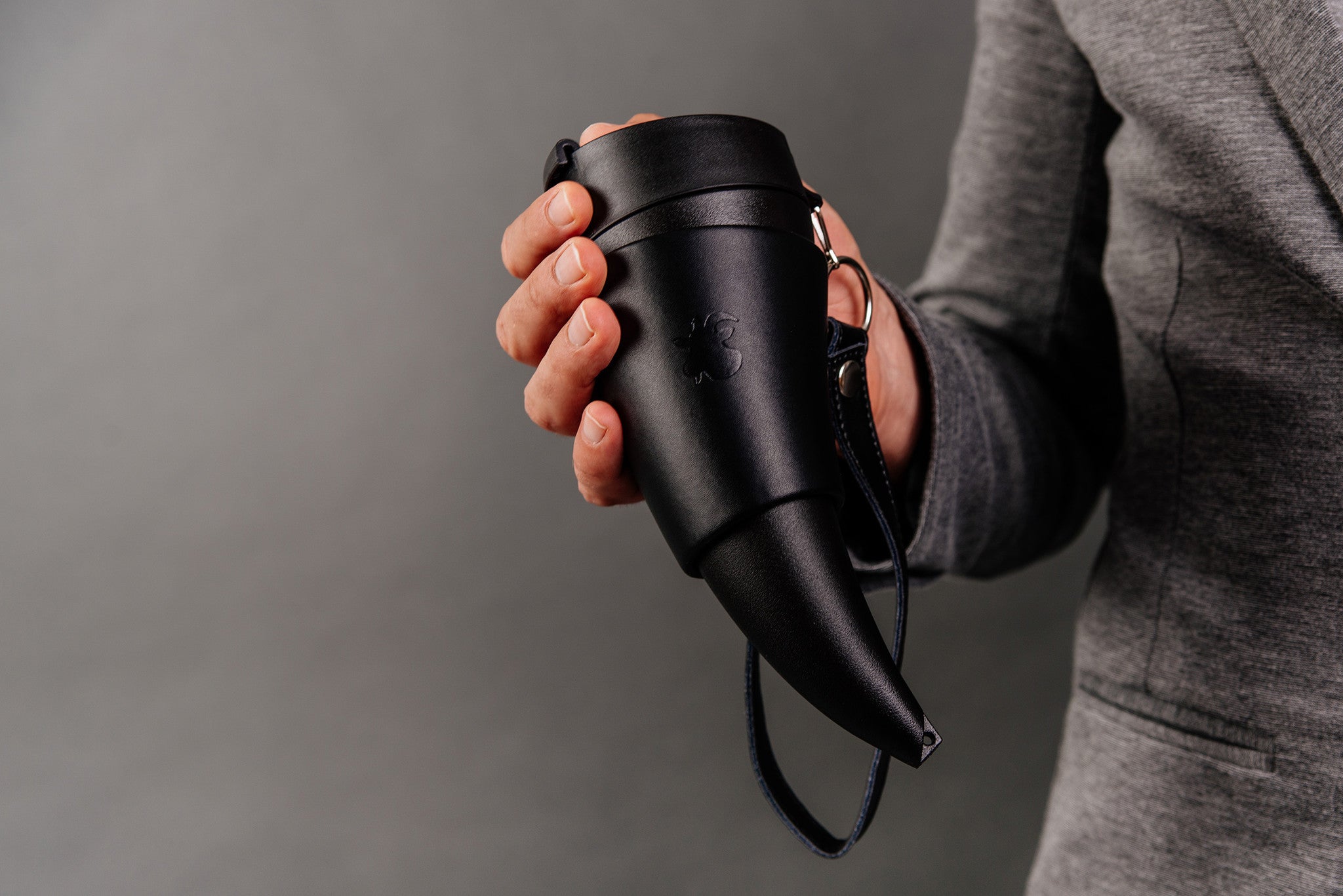 16oz (473mL) Goat Mug - Unique Ceramic Coffee Cup for Tea, Hot Chocolate & Milk - Perfect for Home, Office & Gifts