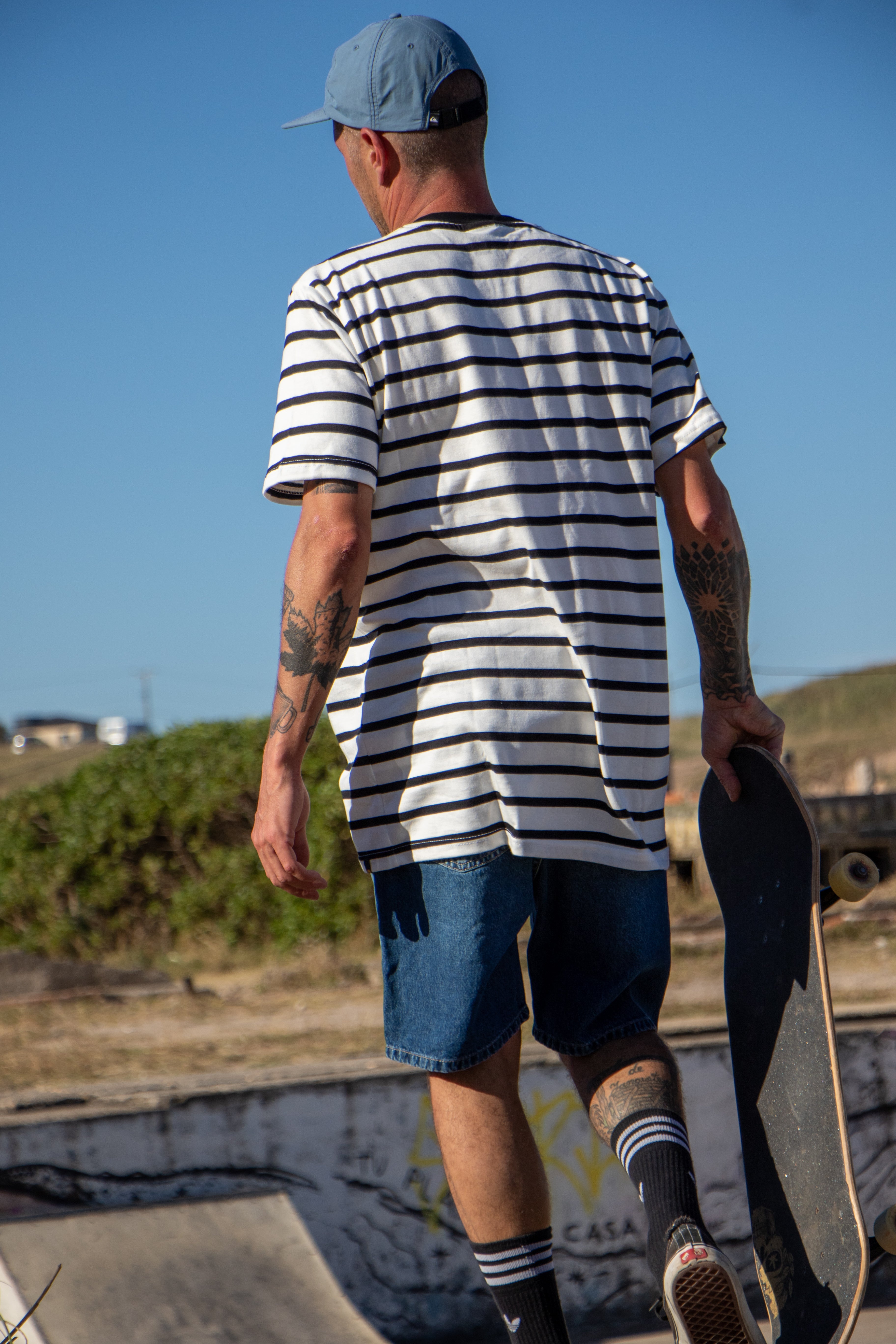 Kingpin Men's Striped T-Shirt Z8 - Comfortable Casual Wear for Everyday Outfits & Street Style