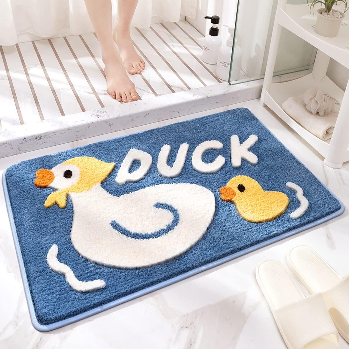 Funny Duck Bath Mat - Soft Microfiber Plush Non-Slip Bathroom Rug, Washable & Water Absorbent, 19.6