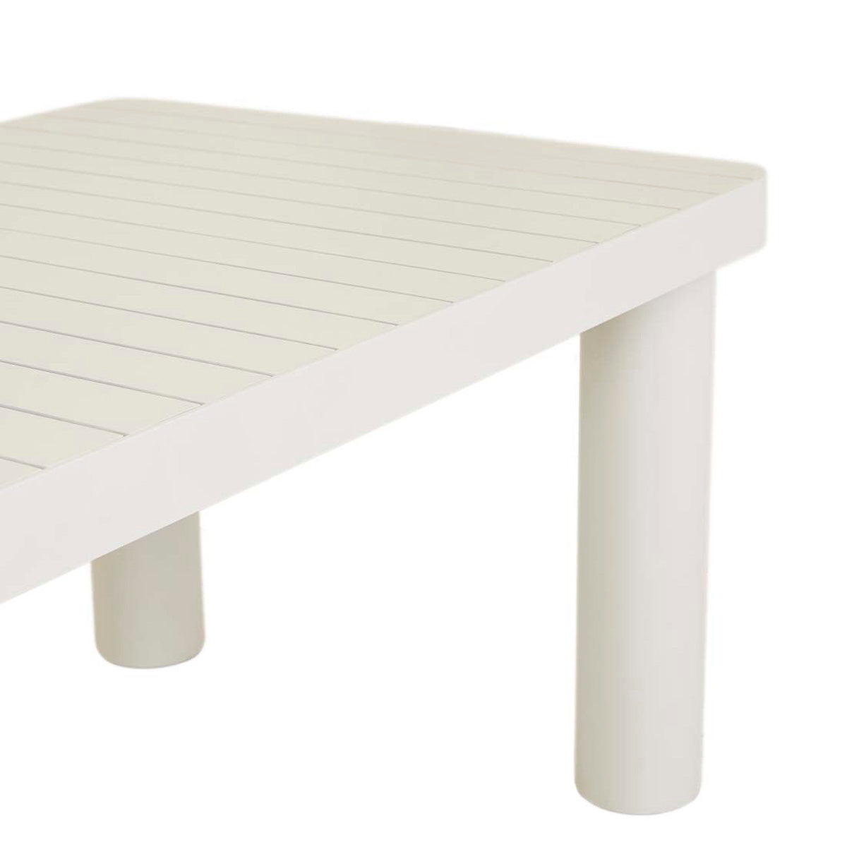 Frankie Outdoor Dining Table - Weather-Resistant Patio Furniture Set for Garden, Backyard, Poolside & BBQ Parties - Perfect for Outdoor Entertaining & Relaxation