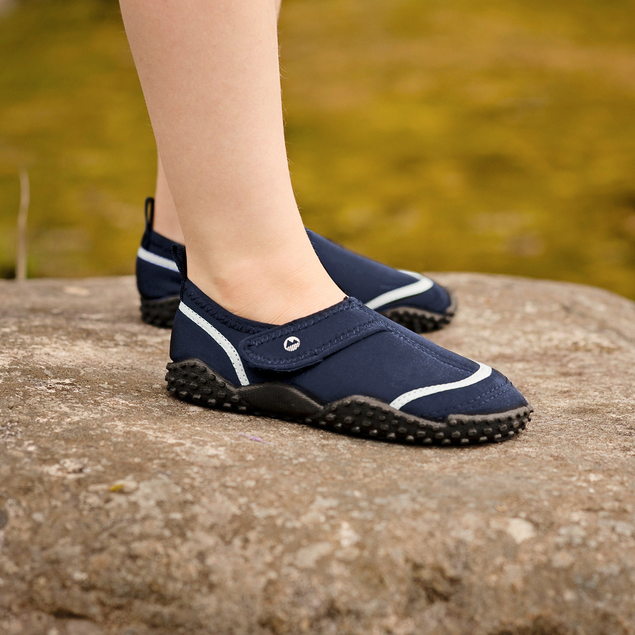 **Best Water Shoes for Kids & Toddlers - Non-Slip Quick-Dry Aqua Shoes for Beach, Pool & Outdoor Play**