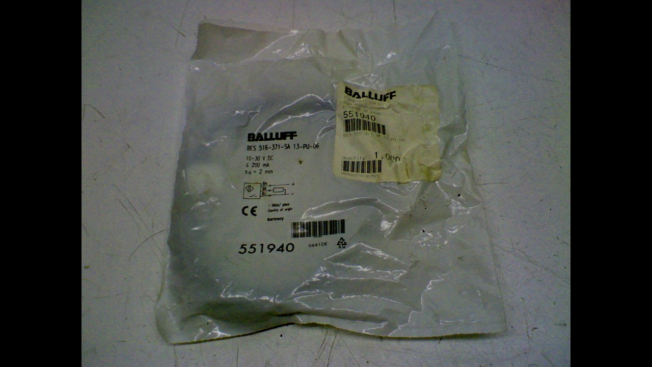Inductive Sensor 10-30V DC 200mA Sn=2mm 551940 - Proximity Switch for Industrial Automation, CNC Machines & Robotics