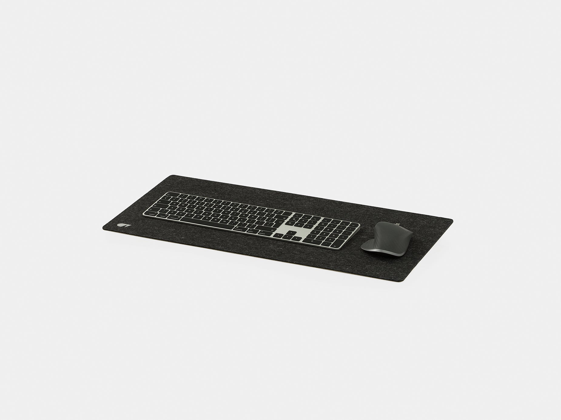 Premium Felt & Cork Desk Mat - Non-Slip, Eco-Friendly Office Accessory for Laptop, Keyboard & Mouse - Perfect for Home & Workspace Organization