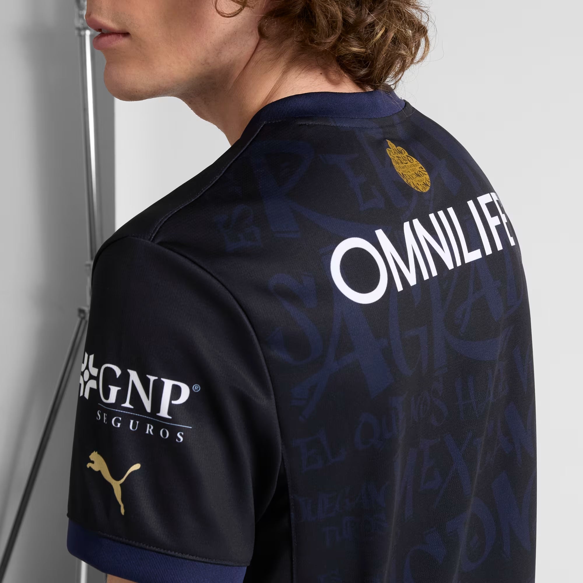 PUMA Chivas '25 Stadium Alternative Jersey - Men's Soccer Jersey for Fans, Replica Football Shirt - Perfect for Matchdays, Training & Casual Wear