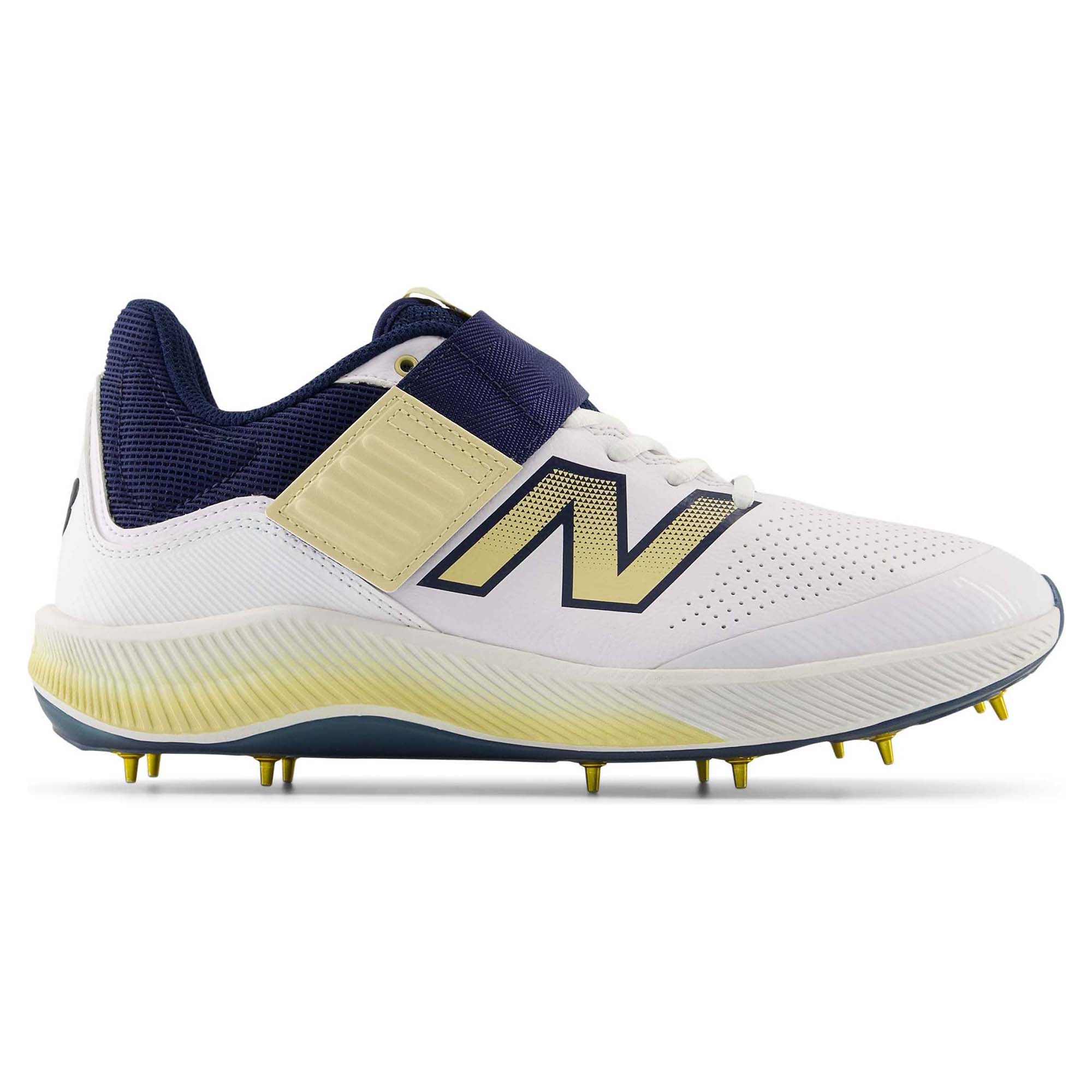 CK4040 V6 Men's Cricket Shoes - Wide 2E Width for Comfort & Performance - Perfect for Cricket Matches & Training Sessions