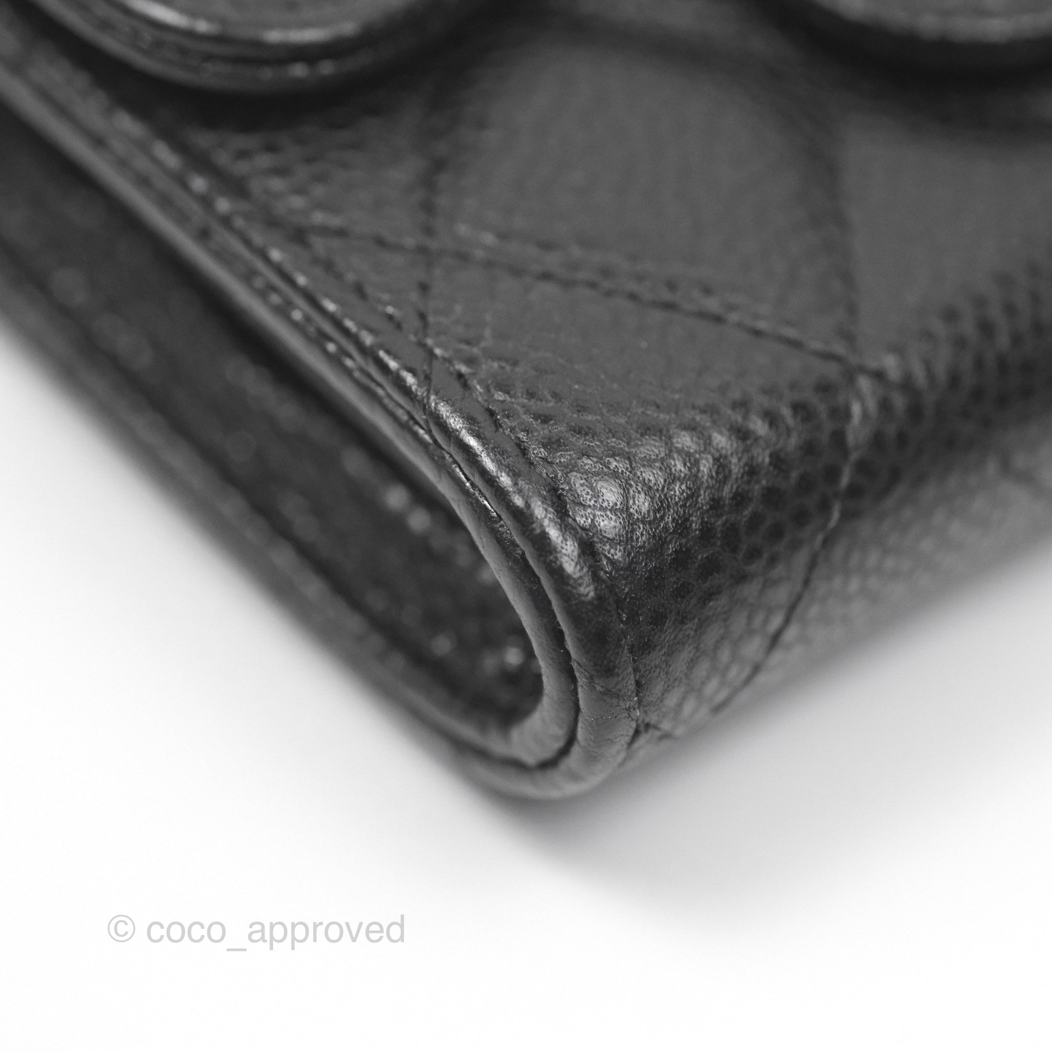 Chanel Caviar Quilted Flap Card Holder Wallet in Black with Gold Hardware - Perfect for Everyday Luxury & Gift Giving