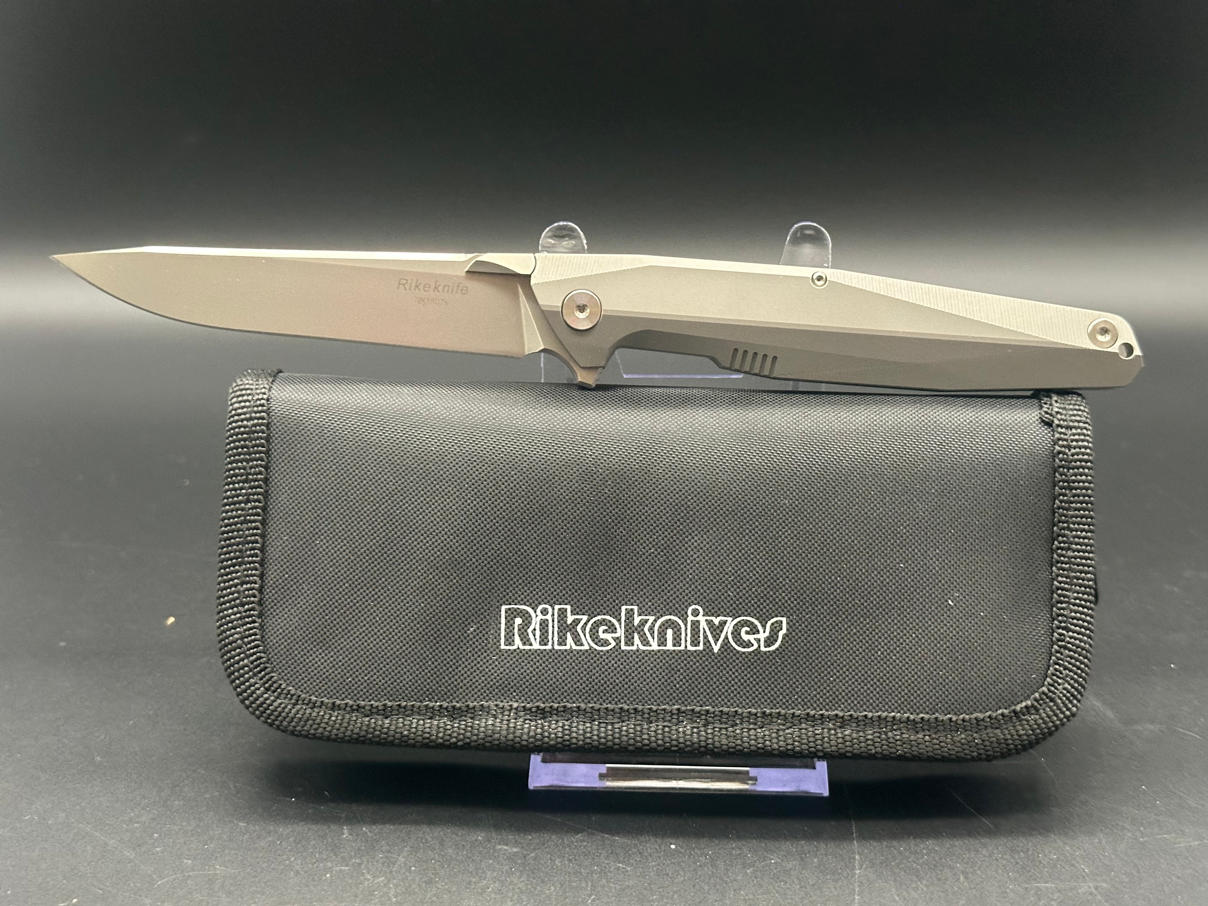 Rike Knife 1507S Kwaiken Flipper Plain Titanium Folding Pocket Knife - 3.75
