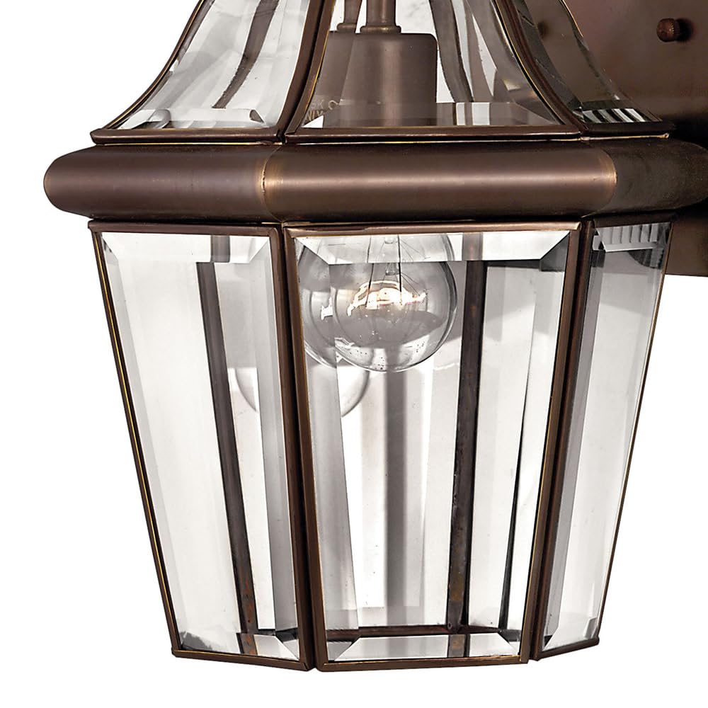 Hinkley Augusta Collection Traditional One Light Outdoor Wall Mount in Copper Bronze - Perfect for Porch, Patio, and Entryway Lighting