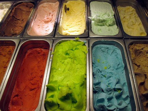 Premium Italian Death By Chocolate Gelato - Artisanal, Handcrafted & Made to Order - 2 x 166oz Pints per Case - Perfect for Gourmet Desserts, Catering & Special Occasions