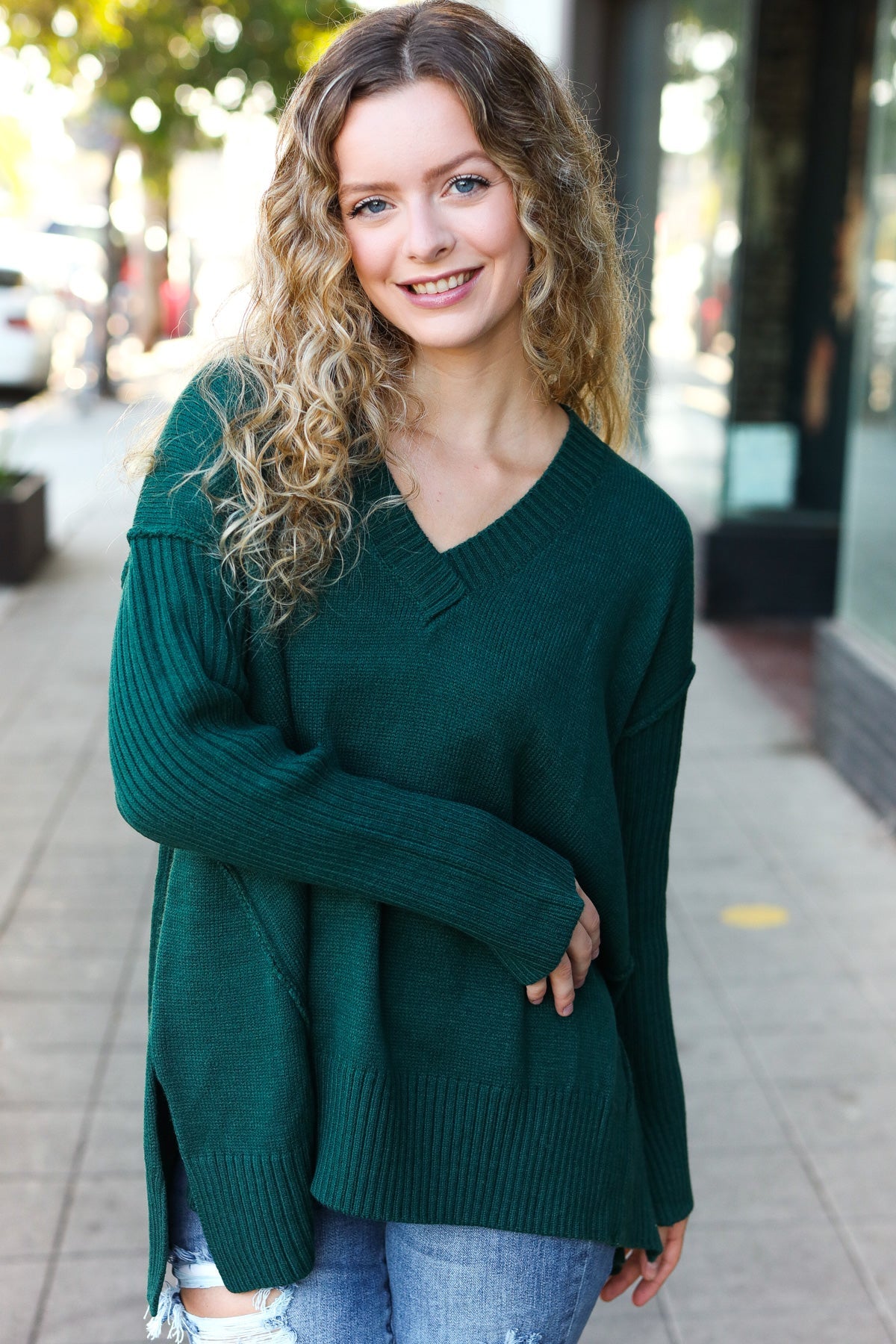 Stylish Hunter Green Oversized V-Neck Rib Knit Sweater for Women - Cozy Fall & Winter Layering Essential