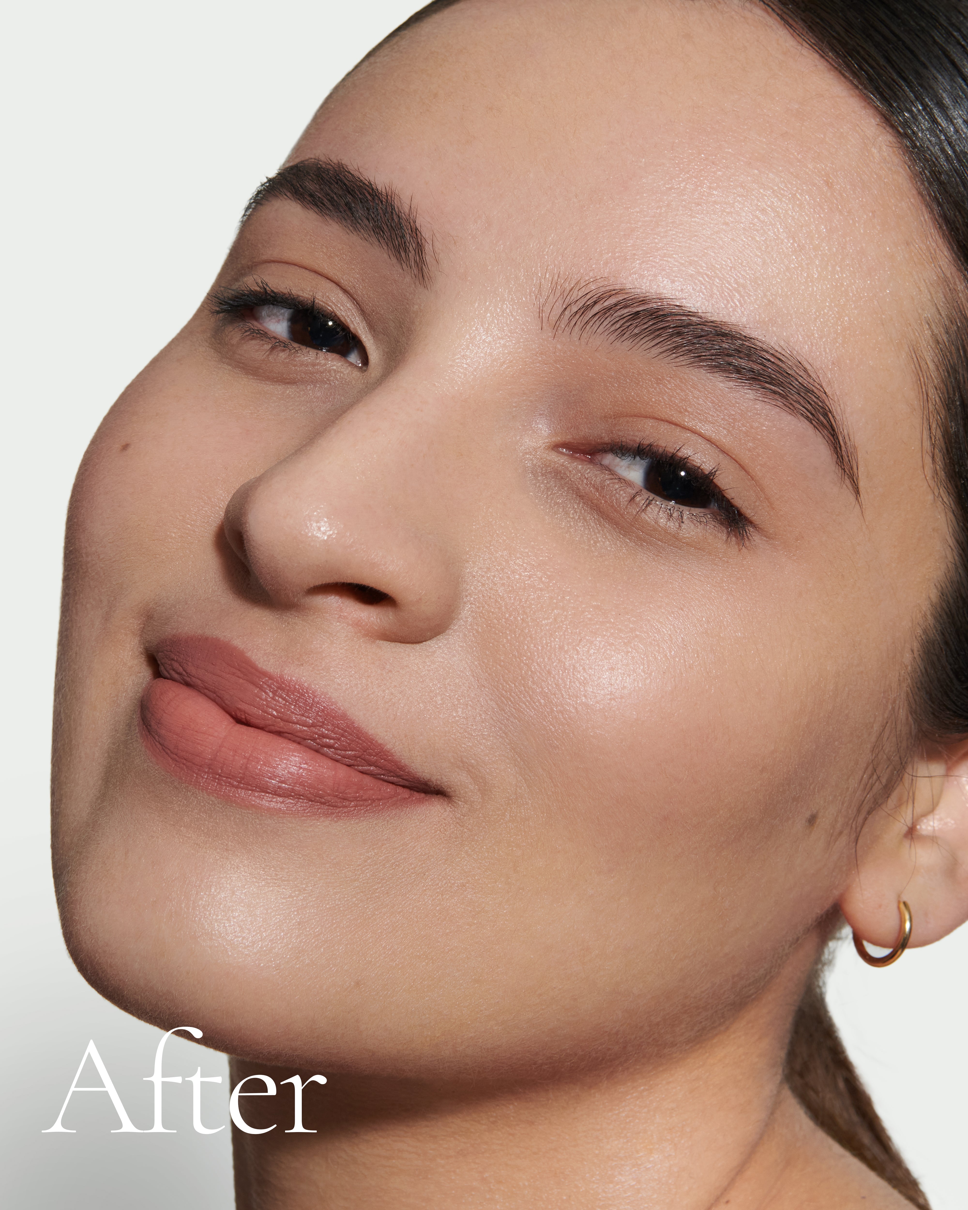 T5 Seamless Skin Enhancing Tint - Natural-Looking Makeup for Flawless Coverage | Perfect for Daily Wear & Special Occasions