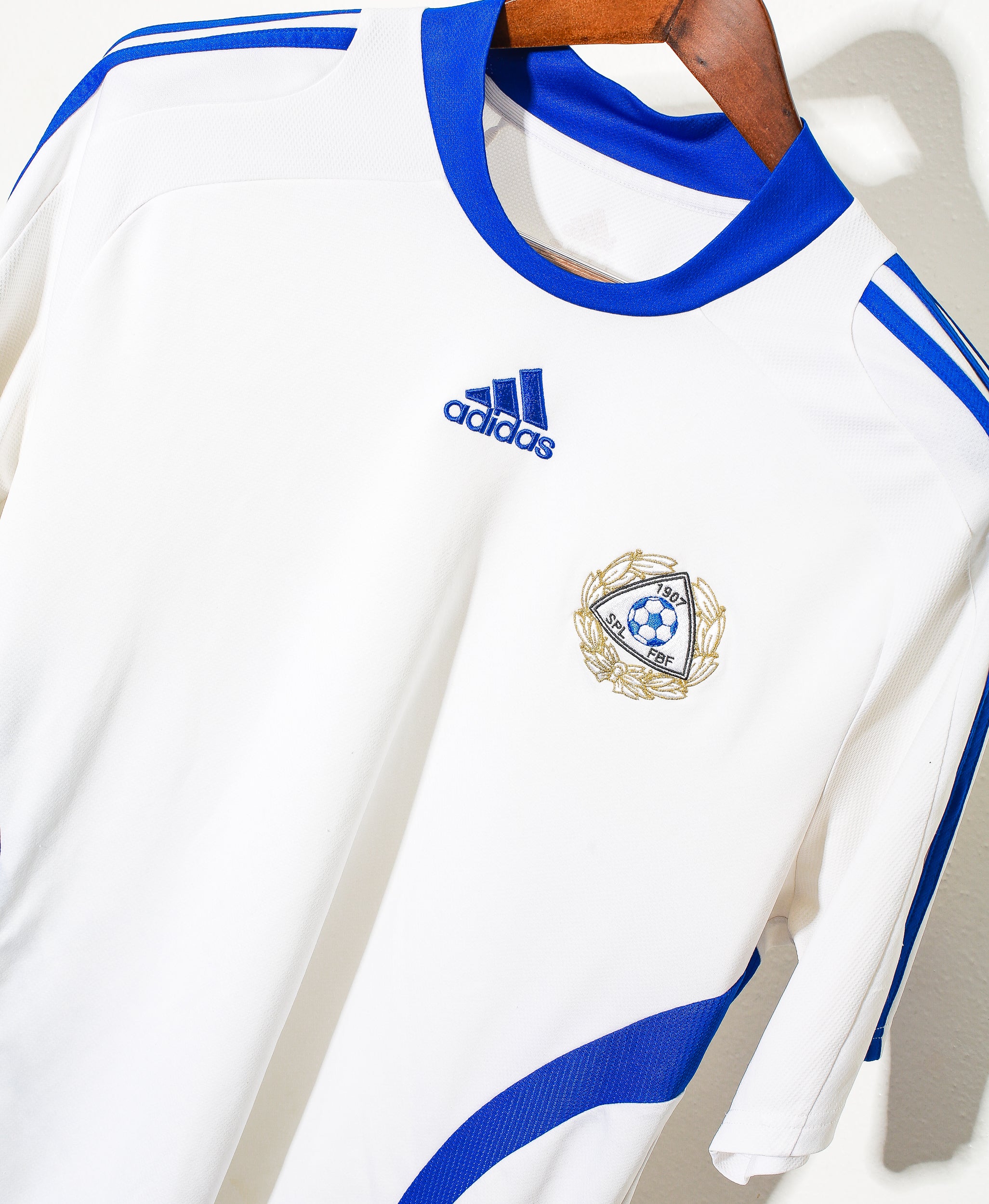 2008 Finland National Team Home Soccer Jersey - Authentic Replica Football Shirt (Size L) - Perfect for Fans, Collectors & Match Days