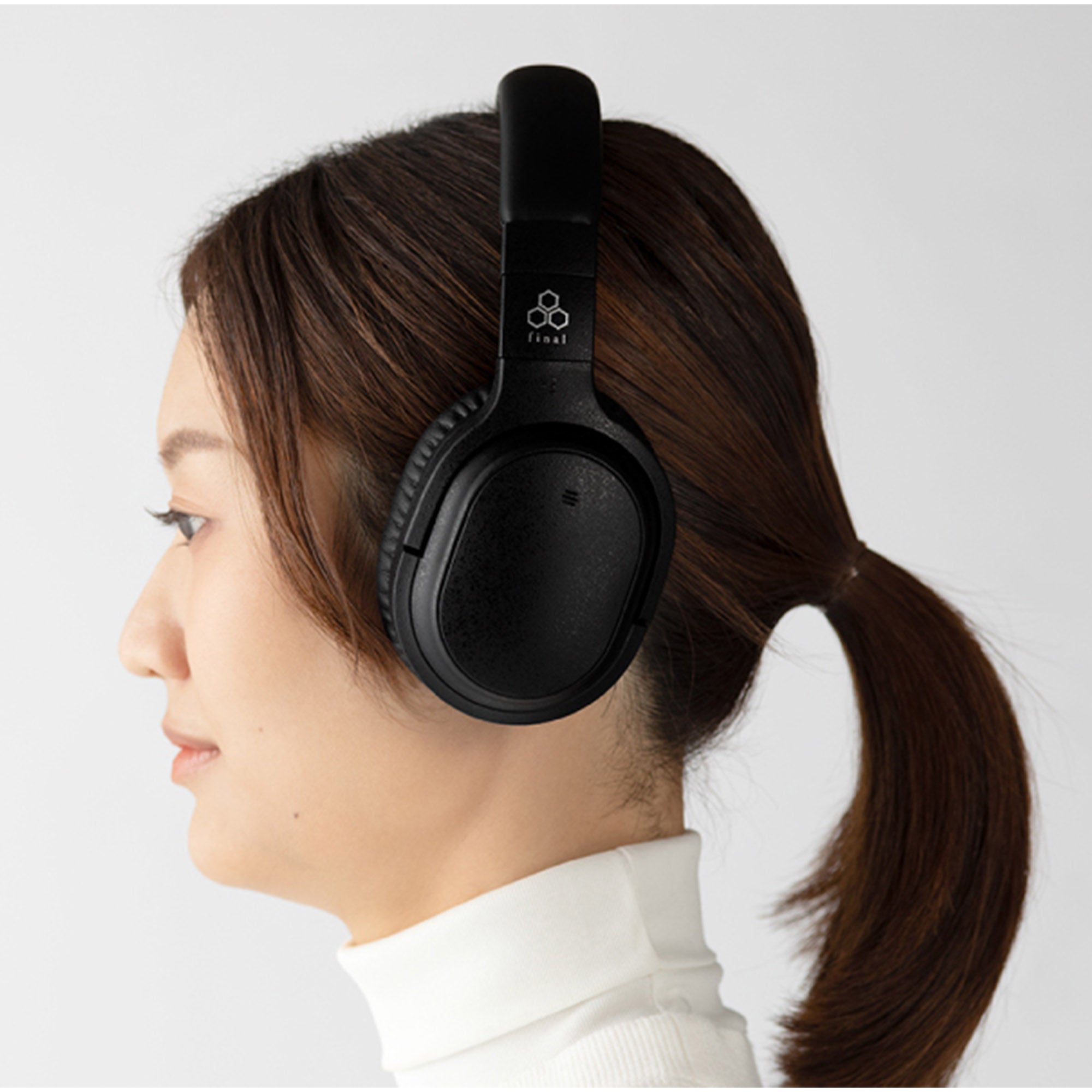 Final Audio UX3000 Wireless Noise Cancelling Headphones - Bluetooth Over-Ear Headset with Hi-Res Audio & 35H Battery for Travel, Work & Gaming