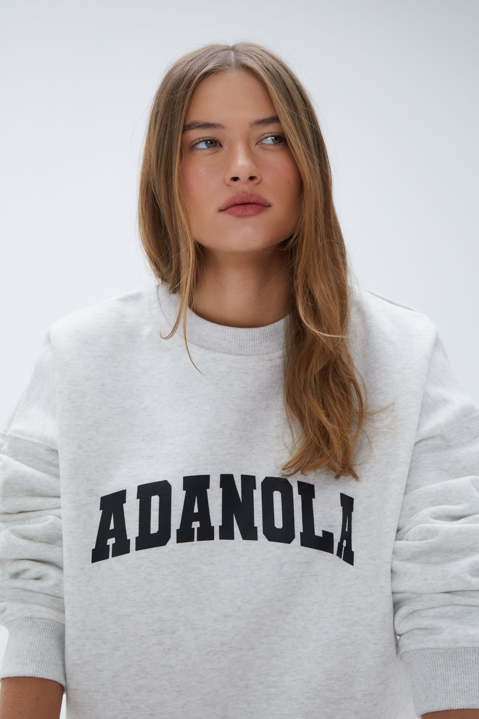 Varsity Oversized Sweatshirt - Light Grey Melange & Black | Cozy Pullover for Women & Men | Perfect for Casual Wear, College Game Day & Street Style Outfits