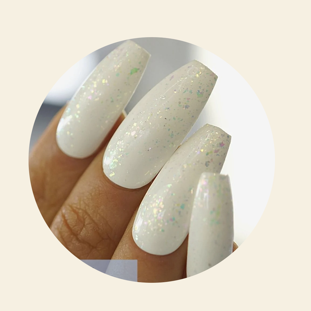 Mitty Pure Color Crisp White 15ml Nail Polish - Long Lasting Vegan & Cruelty-Free Nail Lacquer for Manicure & Pedicure at Home or Salon
