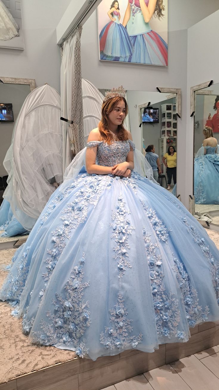 Light Blue Lace Quinceanera Dress with 3D Flowers - Sweet 16 Ball Gown for Teen Girls - Perfect for Quinceañeras, Prom, Homecoming & Special Occasions