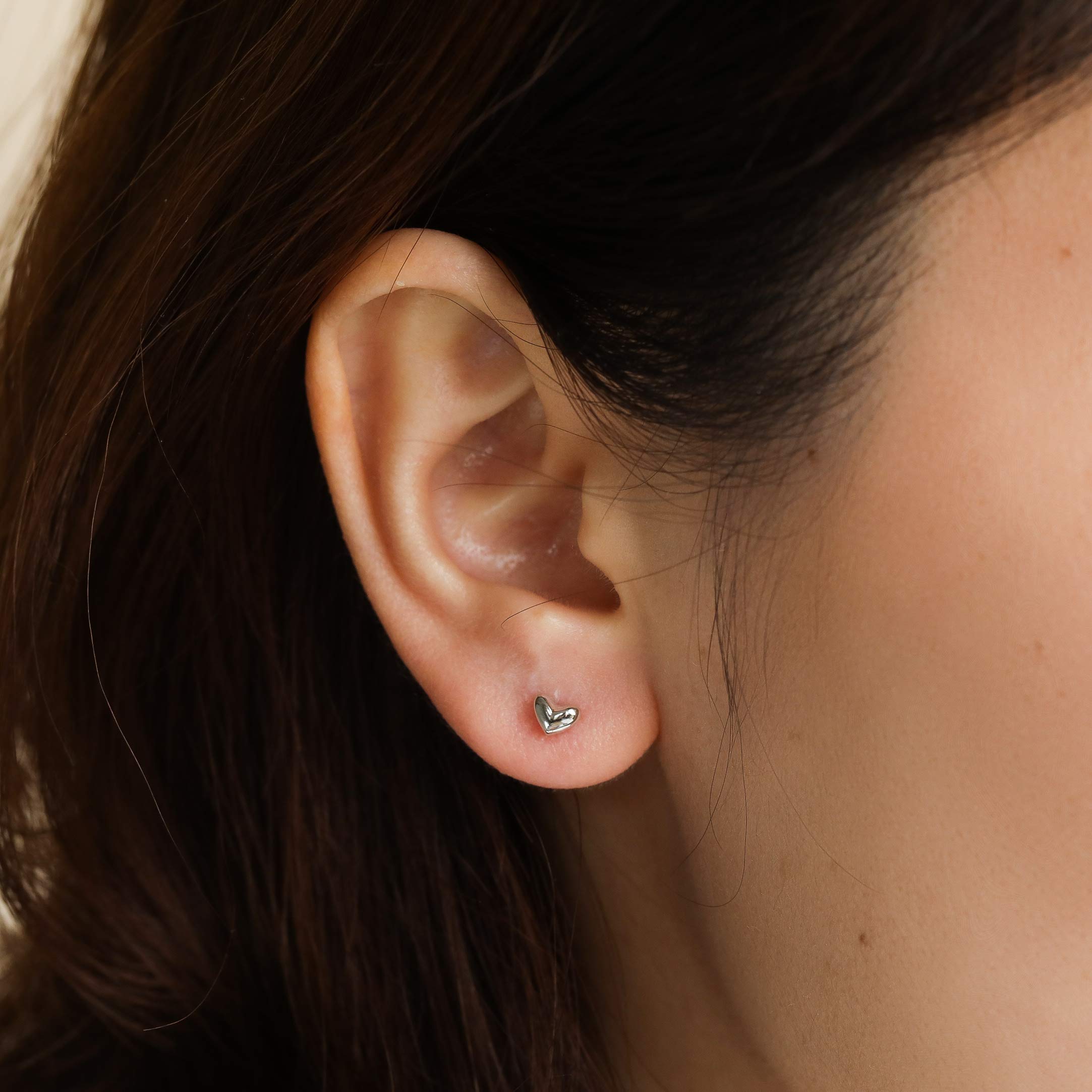 S.Leaf Sterling Silver Stud Earrings for Women - Gold Plated Tiny Heart Earrings, Dainty Simple Jewelry Gift for Her - Perfect for Everyday Wear, Date Night & Special Occasions
