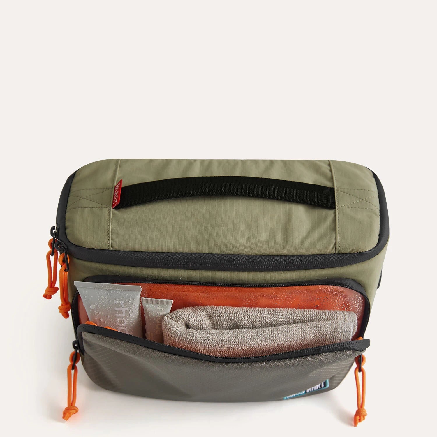 Blast 4.5L Hanging Toiletry Bag for Travel - Waterproof Cosmetic Organizer with Multiple Pockets for Bathroom Essentials | Perfect for Camping, Gym & Business Trips