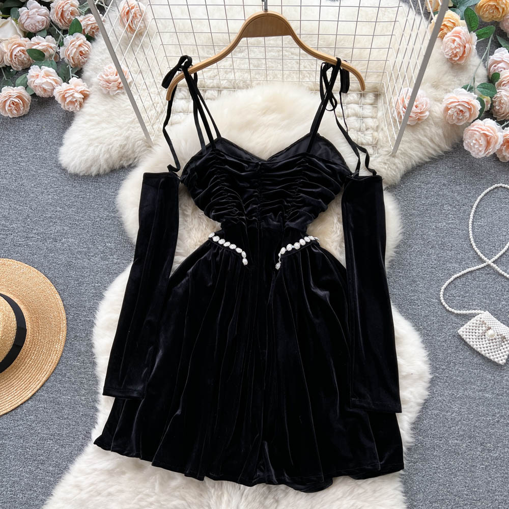 Elegant French Black Summer Backless Pleated Dress with Pearl Velvet Straps - Perfect for Cocktail Parties, Date Nights & Formal Events