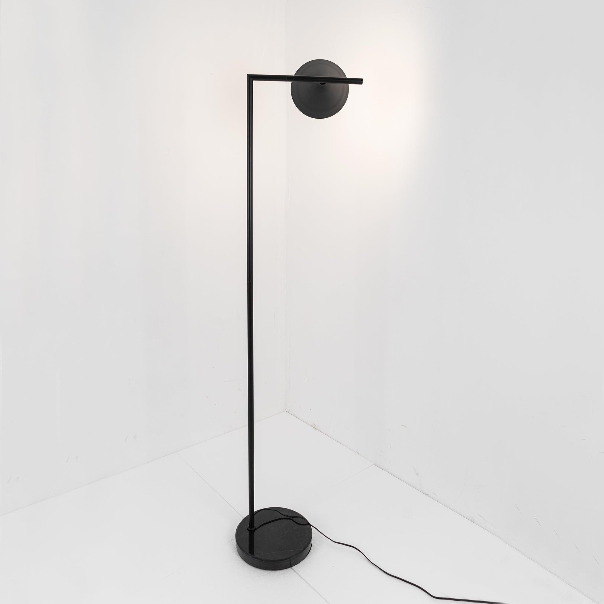 Captain Flint Modern Floor Lamp - Adjustable LED Standing Light for Living Room, Bedroom & Office - Stylish Home Decor Lighting for Reading & Relaxation