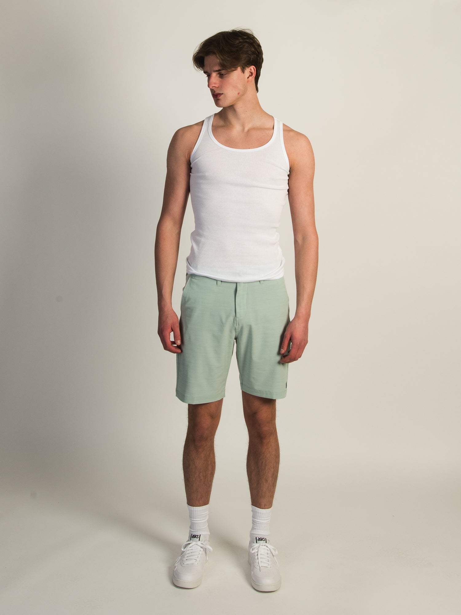 BILLABONG CROSSFIRE SLUB MID SHORT - Men's Casual Boardwalk Shorts for Summer Beach & Surfing | Clearance Sale