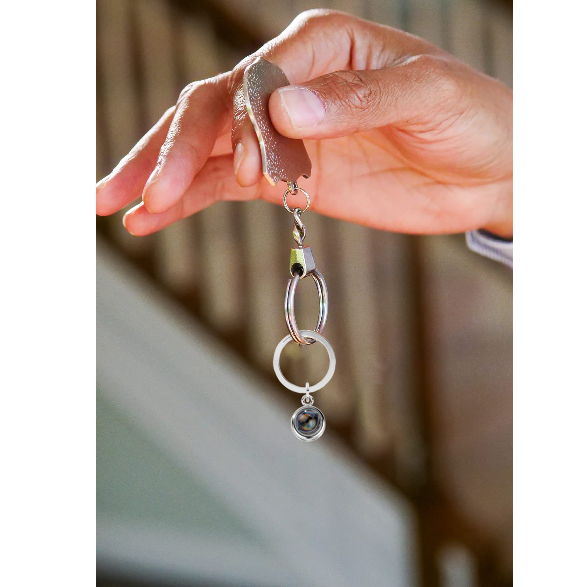 Custom Engraved 925 Sterling Silver Photo Keychain - Personalized Round Projection Pendant Gift for Men & Women - Perfect for Anniversaries, Birthdays & Keepsakes