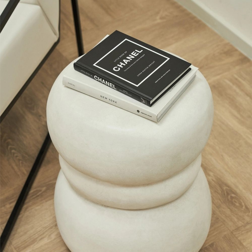 ROCCO 37cm White Concrete Side Table Stool for Indoor & Outdoor Use - Perfect for Patio, Garden, Living Room, and Balcony Decor