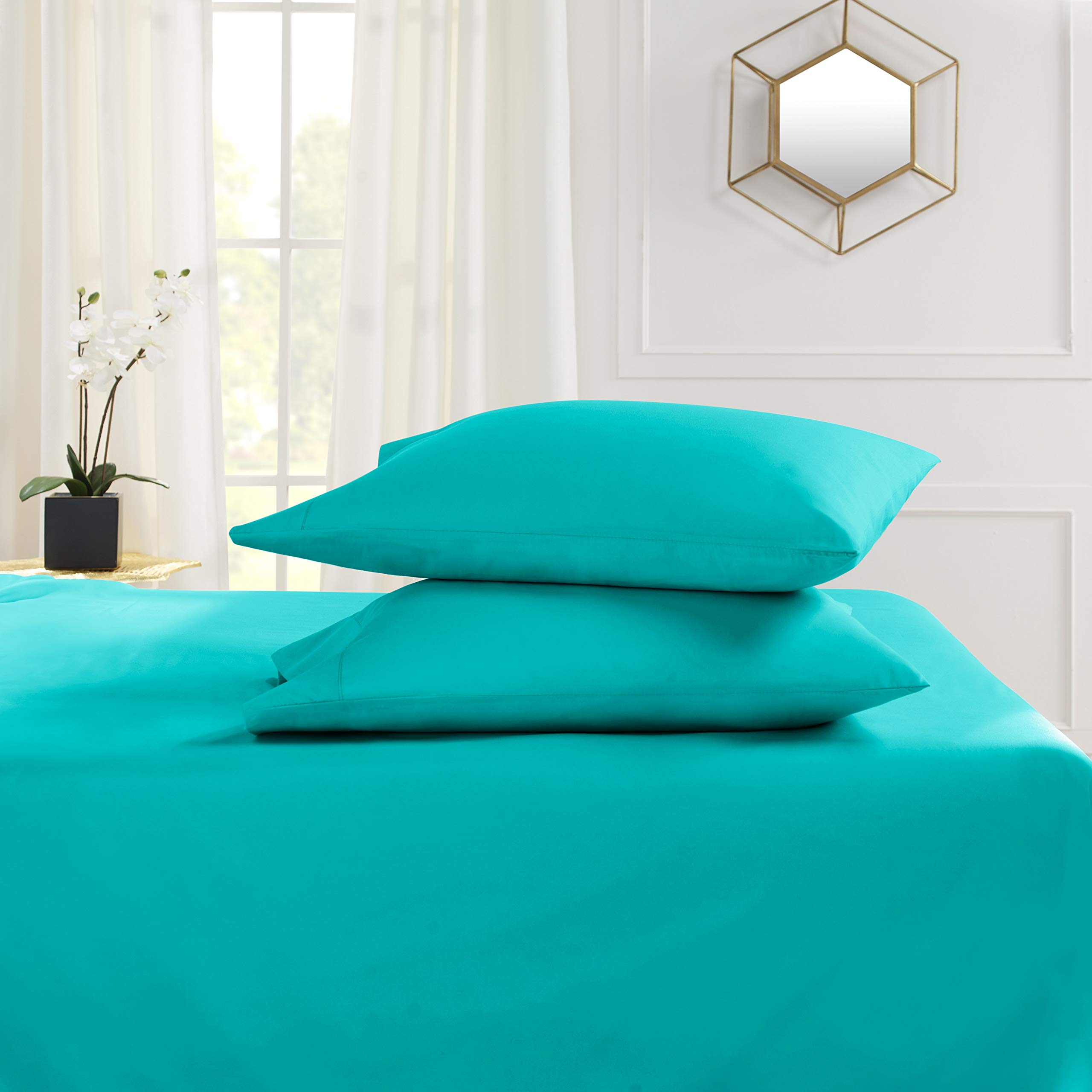 Empyrean California King Sheet Sets - 4 PC Super Soft Cal King Bed Sheets - Double Brushed Microfiber Sheets - Luxury Hotel Quality Teal Blue Bedding for Cal King Size - Deep Pocket with 4 Corner Elastic Straps - Perfect for Master Bedrooms & Guest Rooms