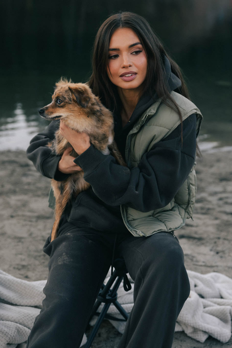 Bellese Quilted Puffer Vest for Women - Olive Green Lightweight Winter Jacket - Outdoor Hiking, Travel & Casual Wear
