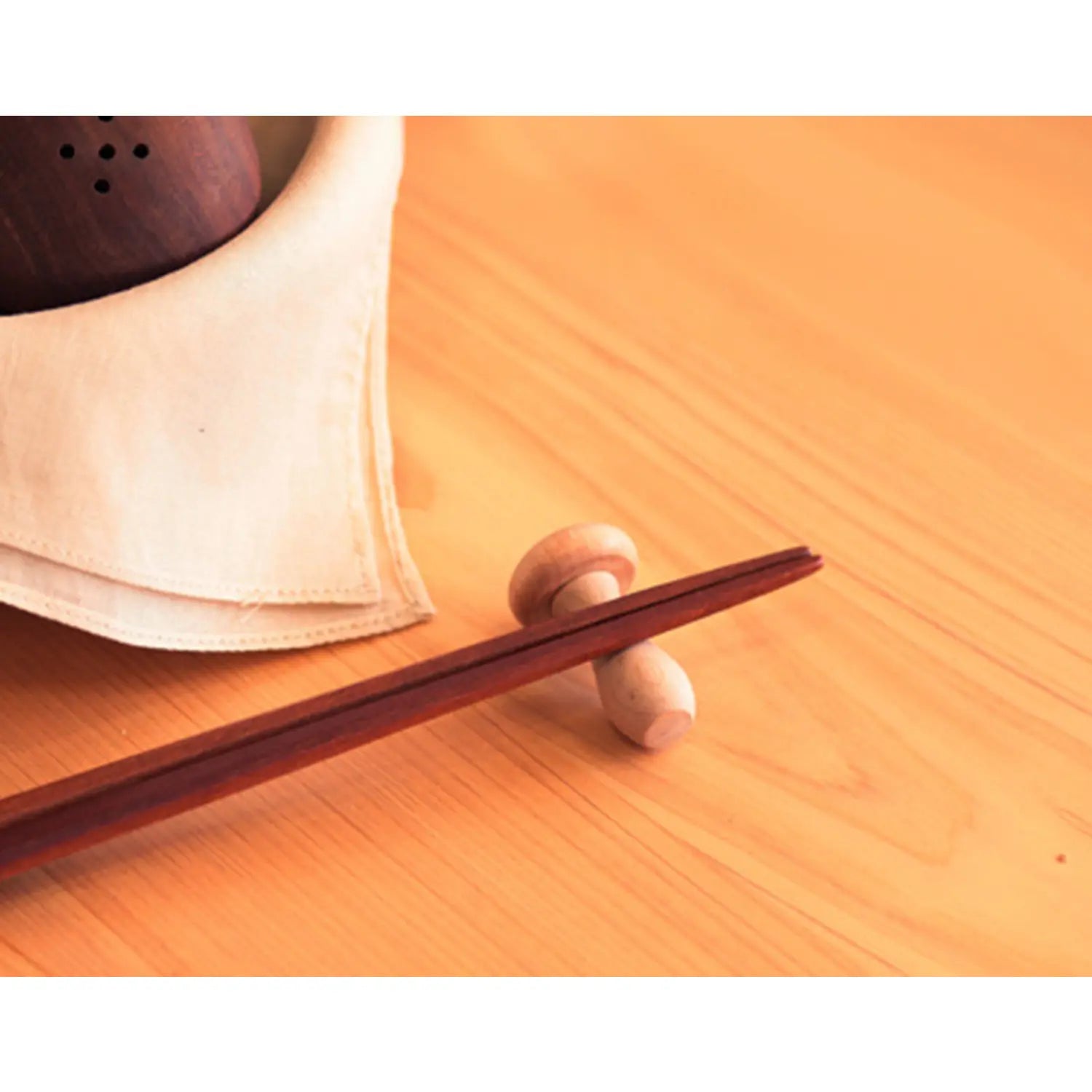 Premium Maple Wood Chopstick Rests - Mushroom Design for Asian Dining, Sushi, Ramen & Home Decor