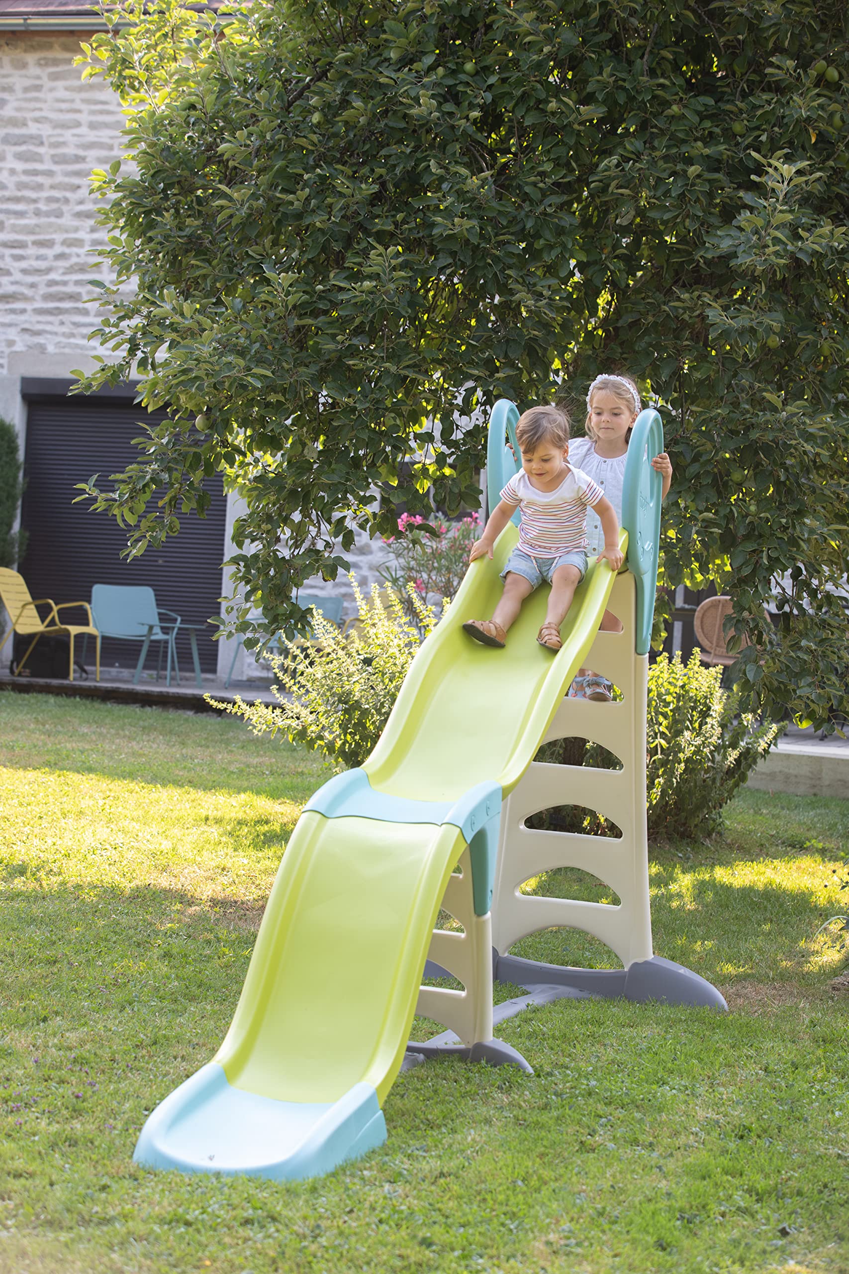 Smoby Super Megagliss 2-in-1 Convertible Slide - 5.6ft or 11.8ft Ramp Length with Triple Wave Design, UV Protection & Non-Slip Steps - Outdoor Water Slide for Kids Ages 2+ (7600820200) - Perfect for Backyard Play, Summer Fun, and Family Gatherings
