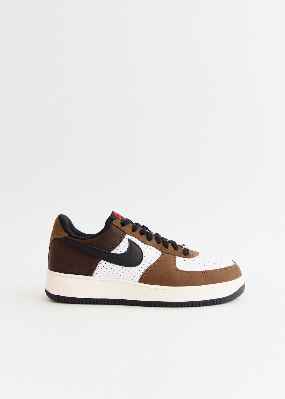 Nike Air Force 1 Low Retro 'Escape' Sneakers - Men's White Leather Basketball Shoes for Casual Wear & Street Style Fashion