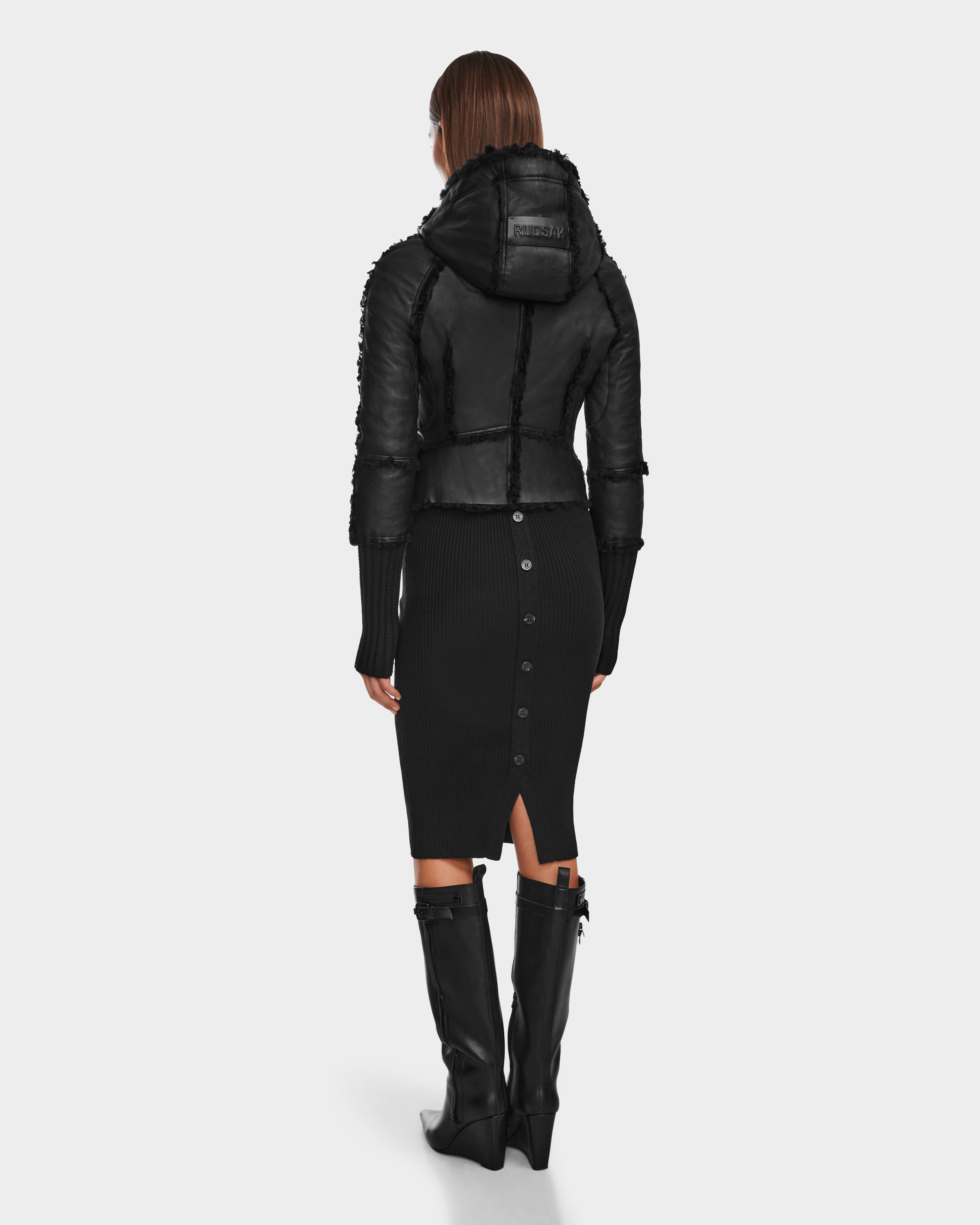 ROBERTA 8124803 Black Women's Fashion Boots - Stylish & Comfortable for Casual Wear, Office & Outdoor Activities
