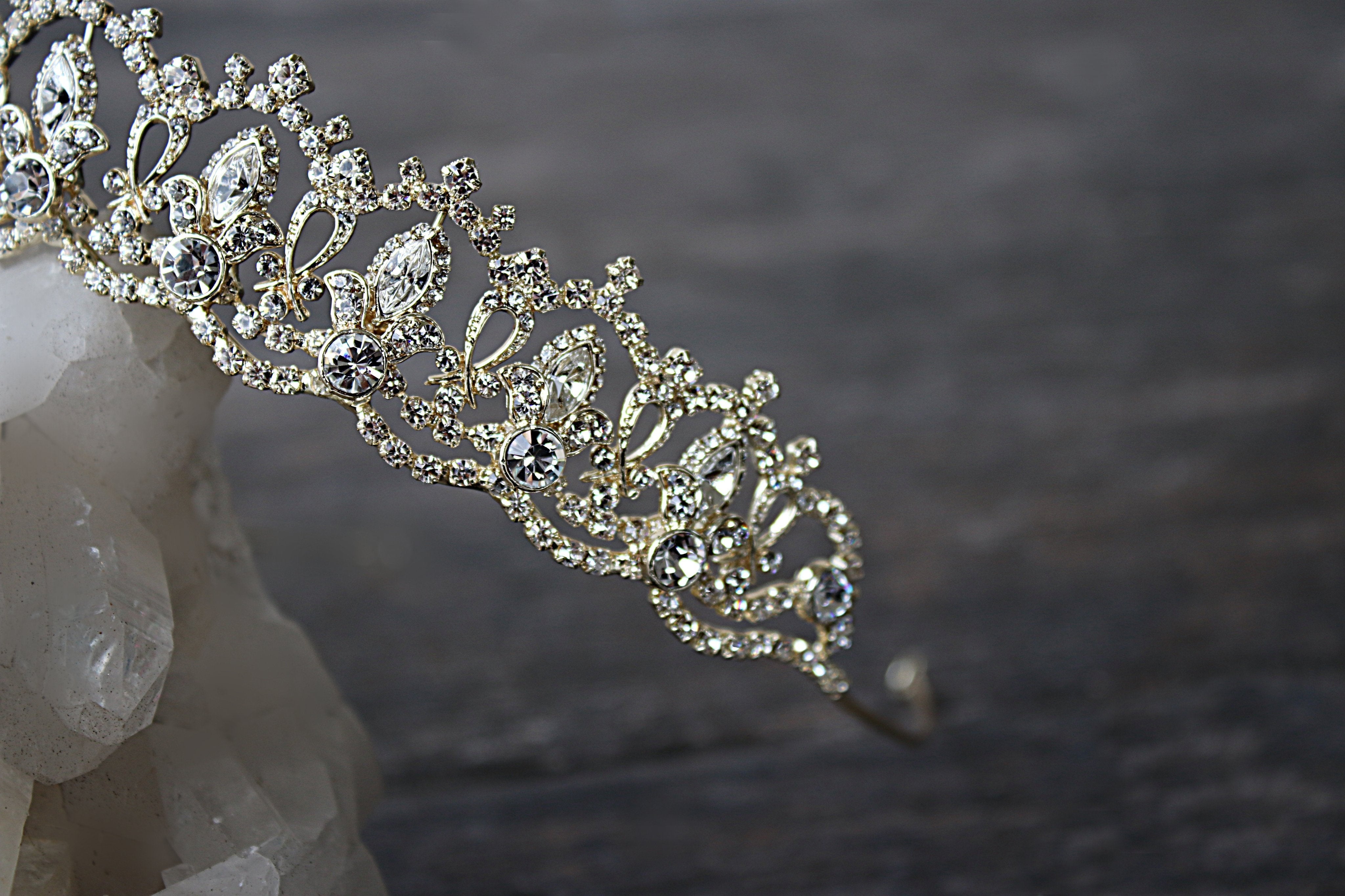 Elegant SERENA Wedding Tiara for Brides - Sparkling Crystal Bridal Crown for Weddings, Prom, and Special Occasions