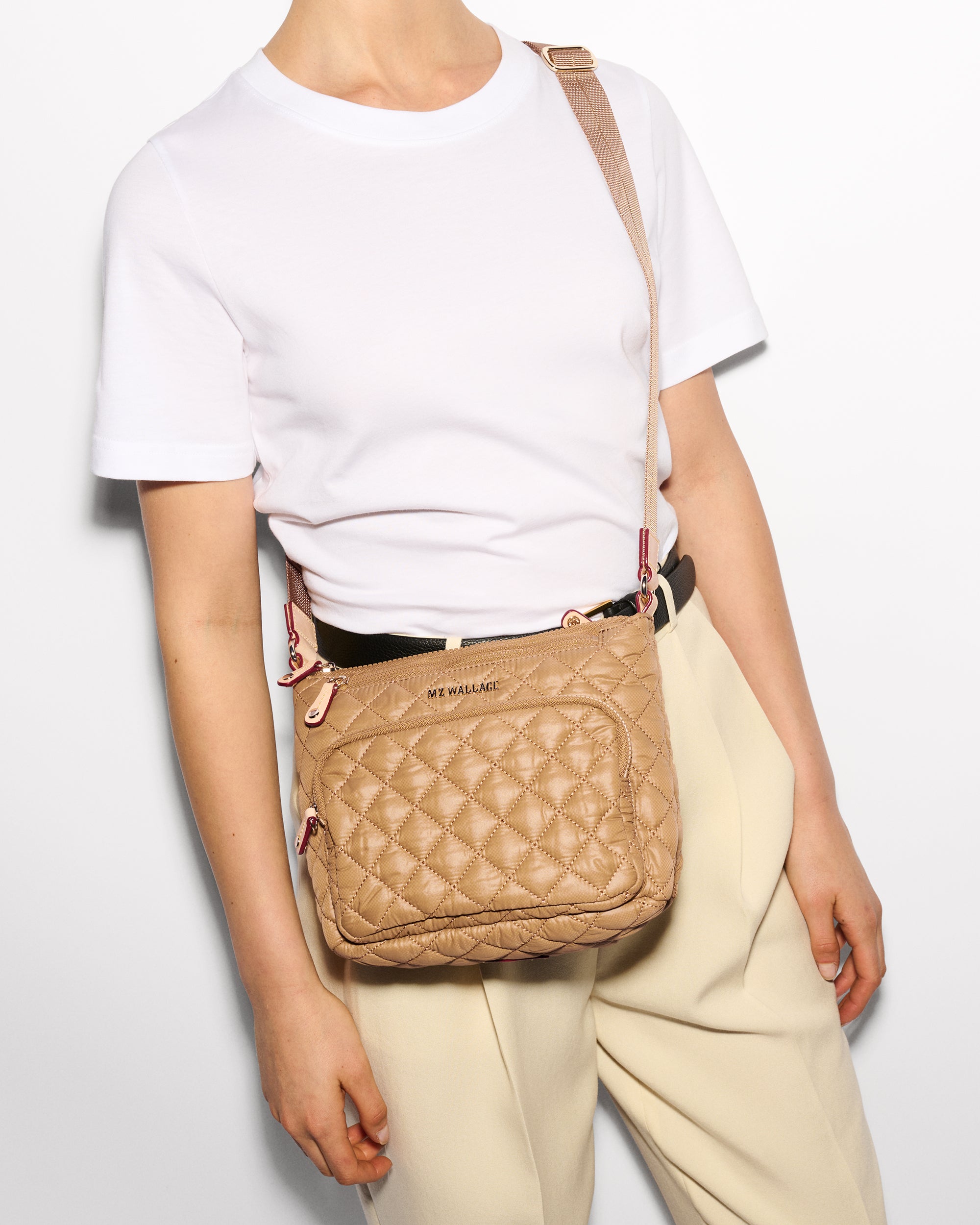 Caramel Metro Scout Crossbody Deluxe Bag for Women - Stylish Leather Shoulder Purse with Adjustable Strap, Perfect for Travel, Shopping & Daily Use