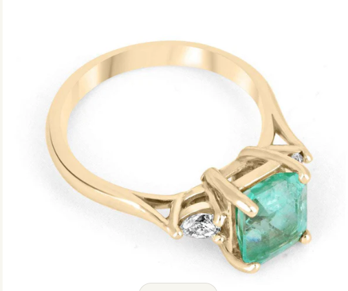 1.09 Carat 14K Gold 3 Stone Engagement Ring with Lab-Grown Diamonds & Natural Colombian Emerald - Classic Asscher Cut for Women - Perfect for Proposals, Anniversaries, and Special Occasions