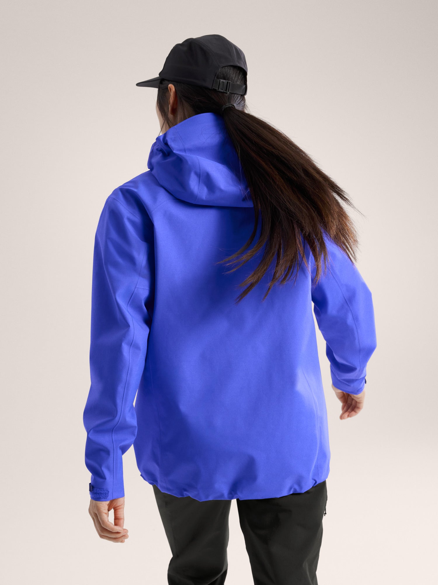 Beta Jacket for Women - Lightweight Waterproof Windbreaker - Perfect for Hiking, Running & Outdoor Adventures | X000007702