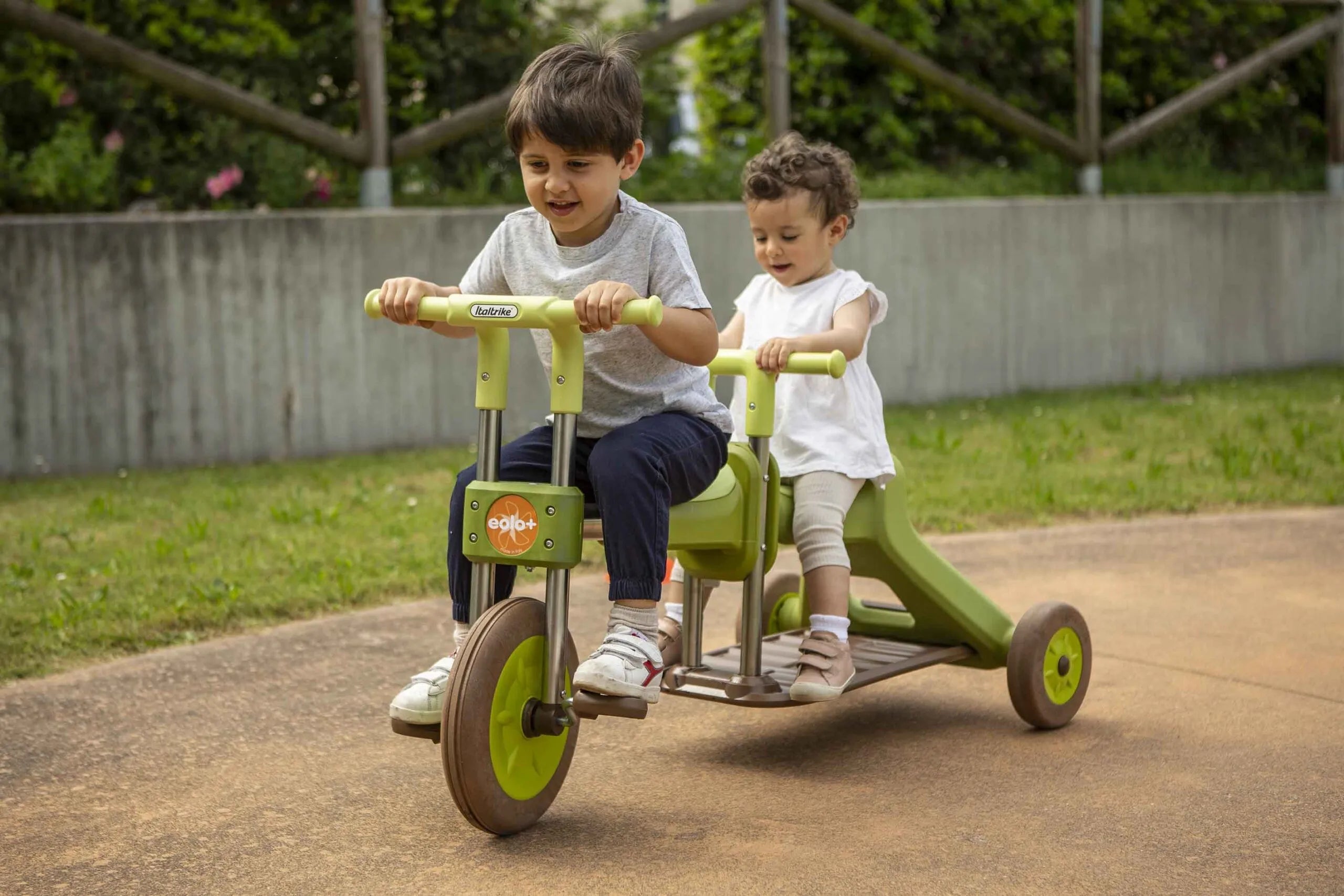 Italtrike Eolo 2-Seat Tricycle for Kids - Green | Outdoor Ride-On Toy for Toddlers & Preschoolers | Perfect for Parks, Backyards & Playdates