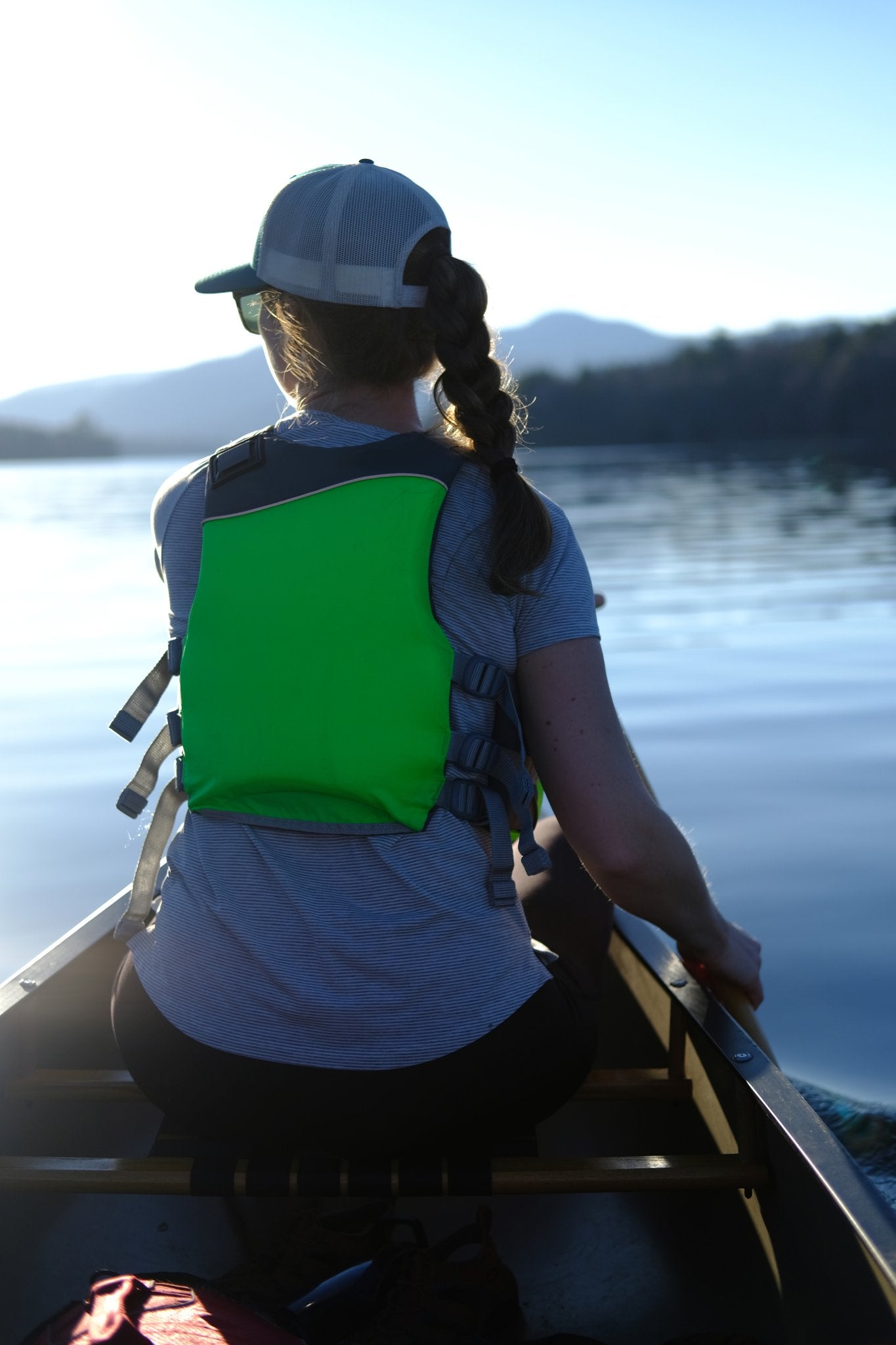 Scenic Mesh Snapback Hat - Adjustable Baseball Cap for Men & Women - Breathable & Lightweight for Outdoor Sports, Hiking, and Casual Wear