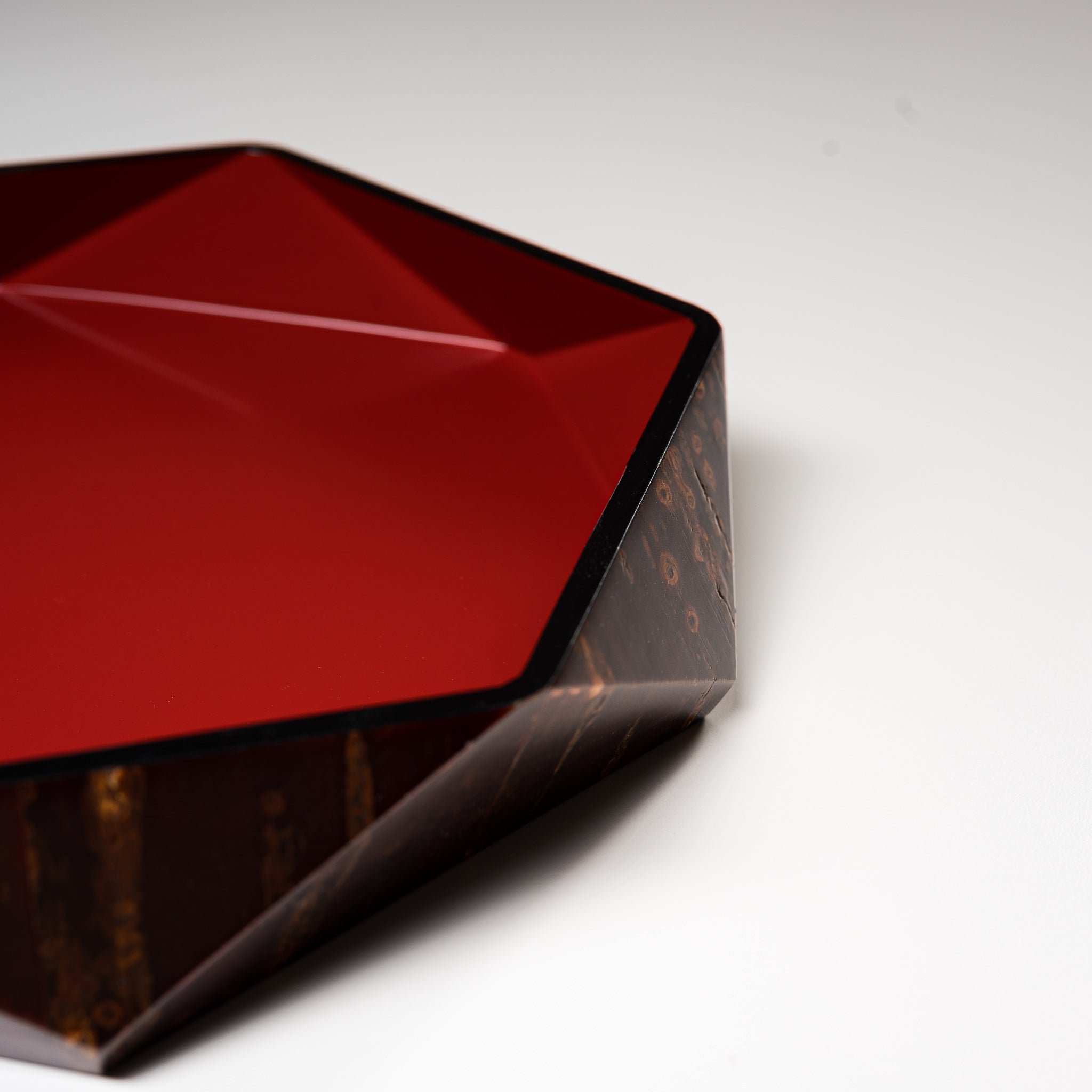 Premium Tomioka Cherry Wood Bowl with Diamond Pattern - Large Handcrafted Birchware for Dining & Serving | Elegant Tableware for Home, Restaurants & Gifts