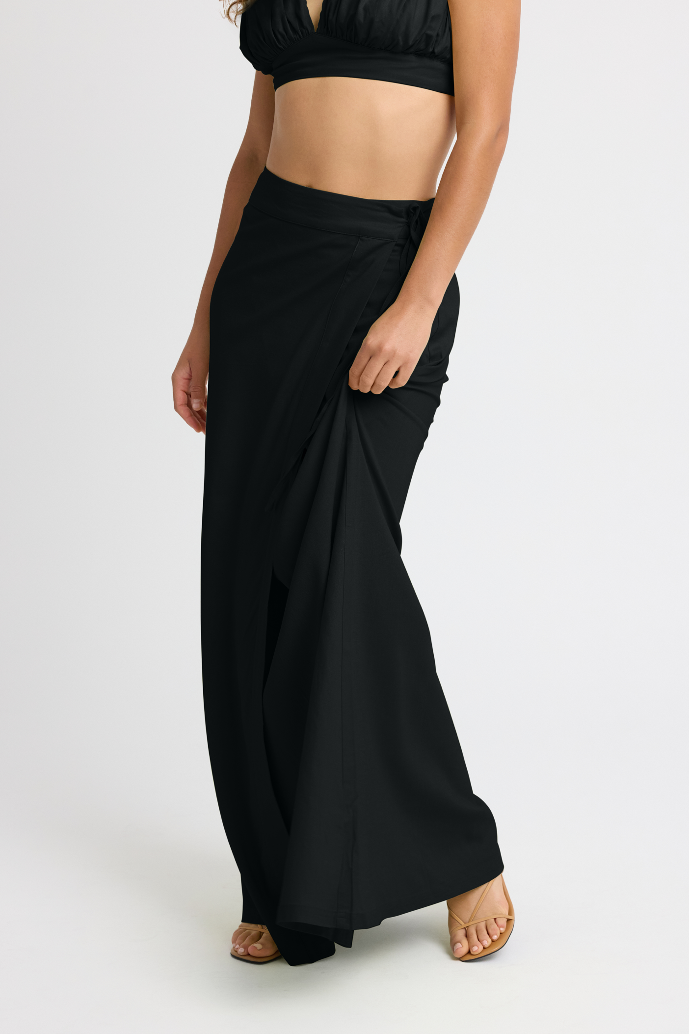 Callen Linen Maxi Skirt for Women - Flowy Summer Long Skirt with Pockets, Black - Perfect for Beach, Vacation & Boho Style Outfits