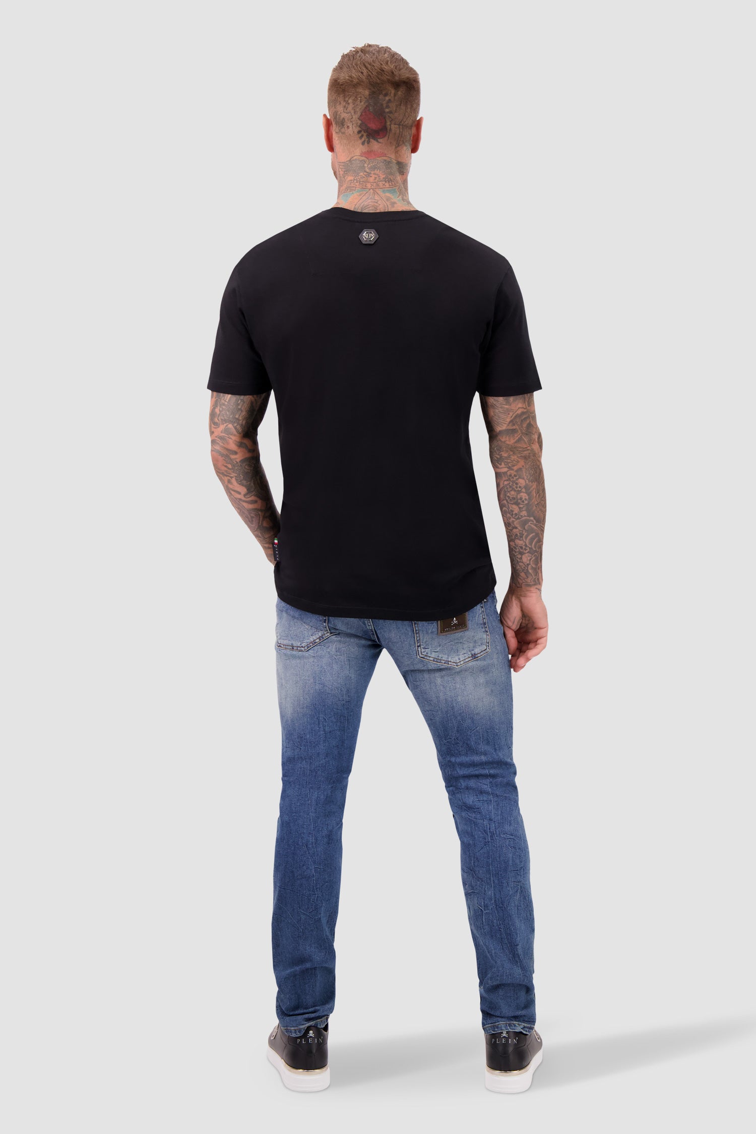 Philipp Plein Black Round Neck Short Sleeve T-Shirt for Men - Casual Streetwear Style for Everyday Wear & Night Out