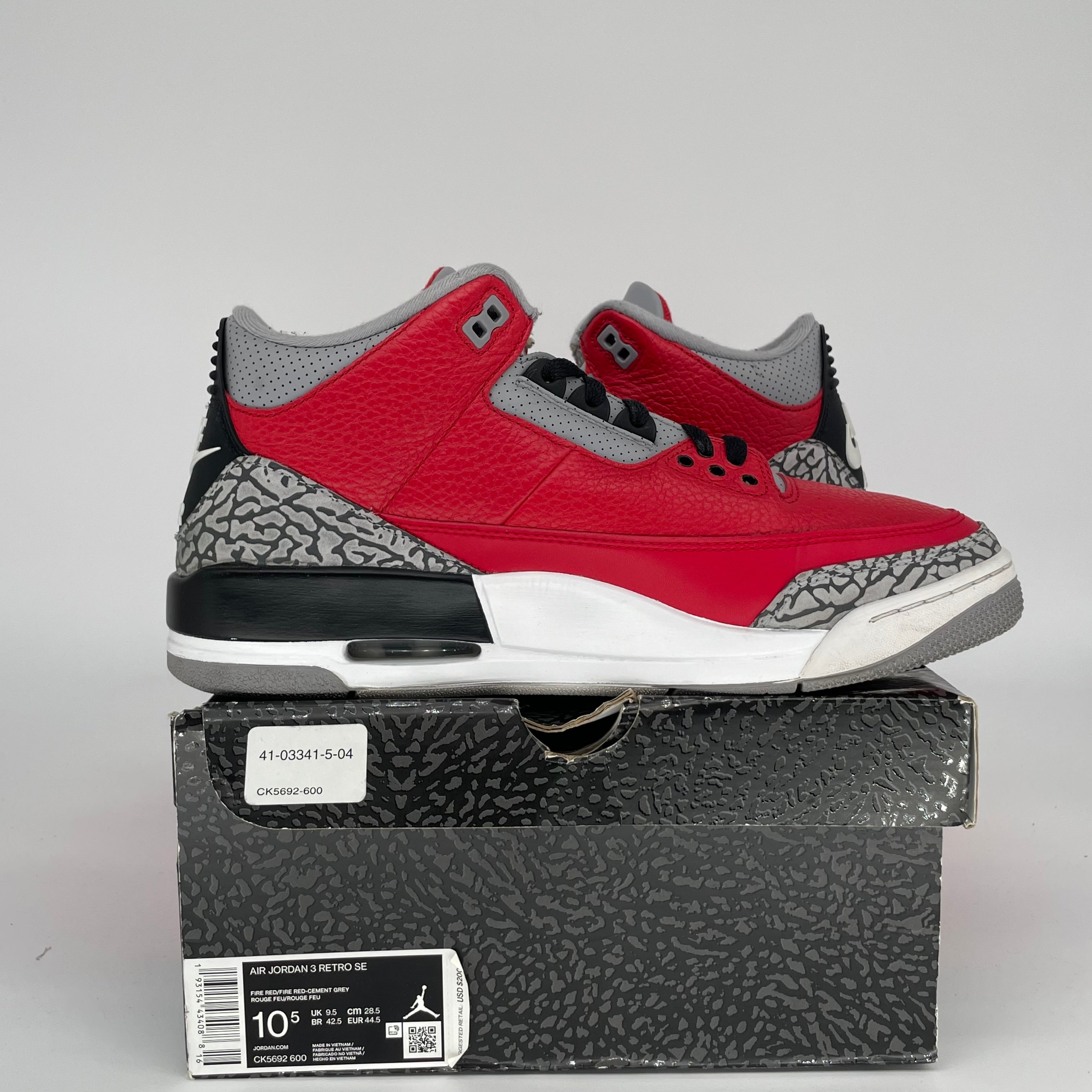 AIR JORDAN 3 UNITE Retro Basketball Shoes Men's Size 10.5 - Style CK5692-600 | Authentic Nike Sneakers for Running, Gym & Streetwear Fashion