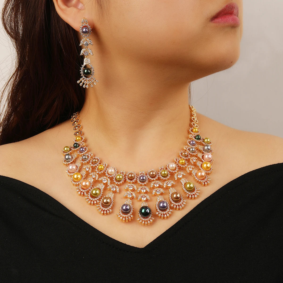 Luxury Cubic Zirconia 2-Piece Flower Pearl Necklace Set for Women - Nigeria Dubai Bridal Wedding Jewelry, Party Accessories CN11476 | Perfect for Weddings, Evening Parties, and Special Occasions