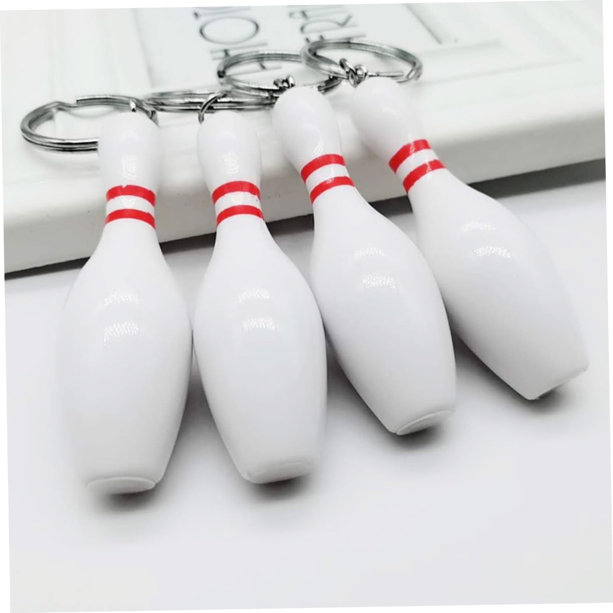 MOBUTOFU Keychain - Stylish Car Key Holder for Everyday Use