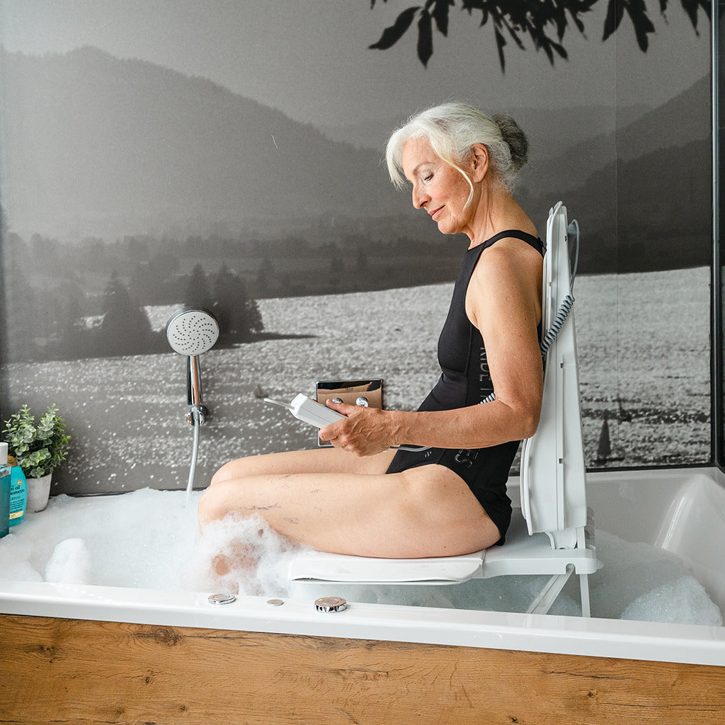 Bellavita Dive Bath Lift - Safe & Comfortable Bathtub Lift Chair for Elderly & Disabled - Home Mobility Aid for Easy Bathing & Relaxation - Perfect for Seniors, Handicapped & Post-Surgery Recovery
