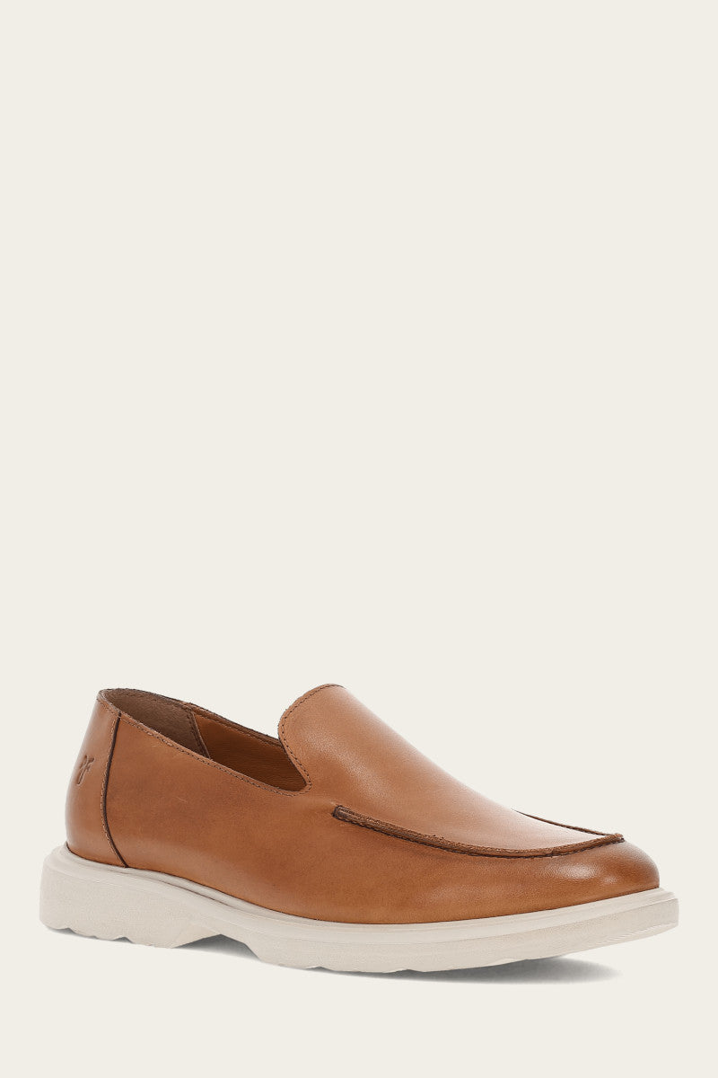 Saddle